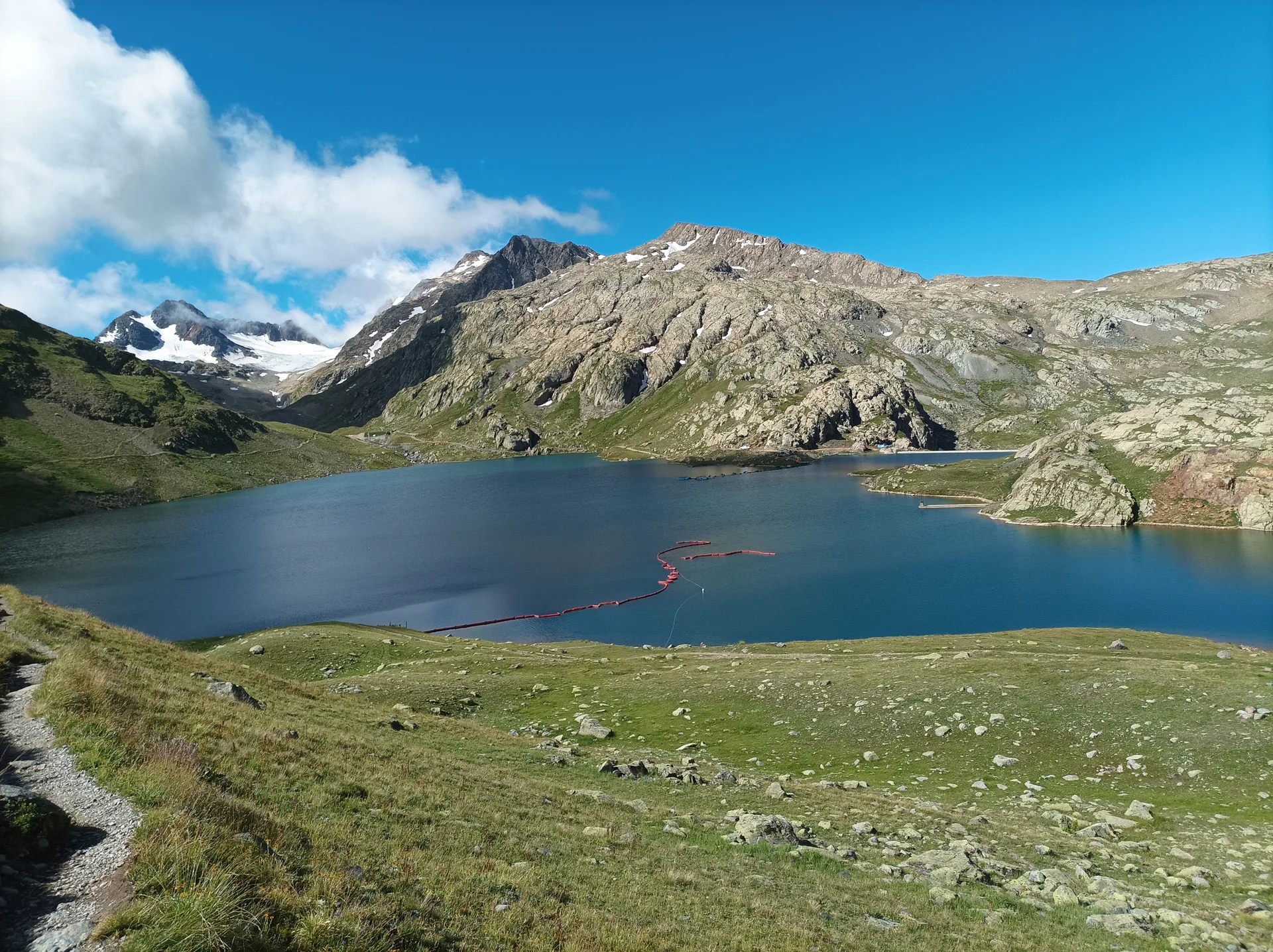 Le Grand Lac à Saint-Sorlin-d'Arves — Sur le lac