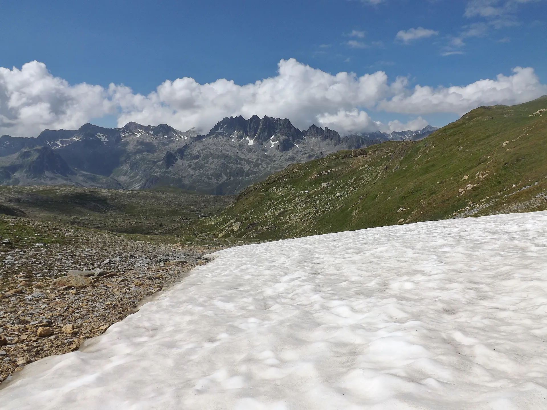 Le Grand Lac à Saint-Sorlin-d'Arves — À 523 m du lac