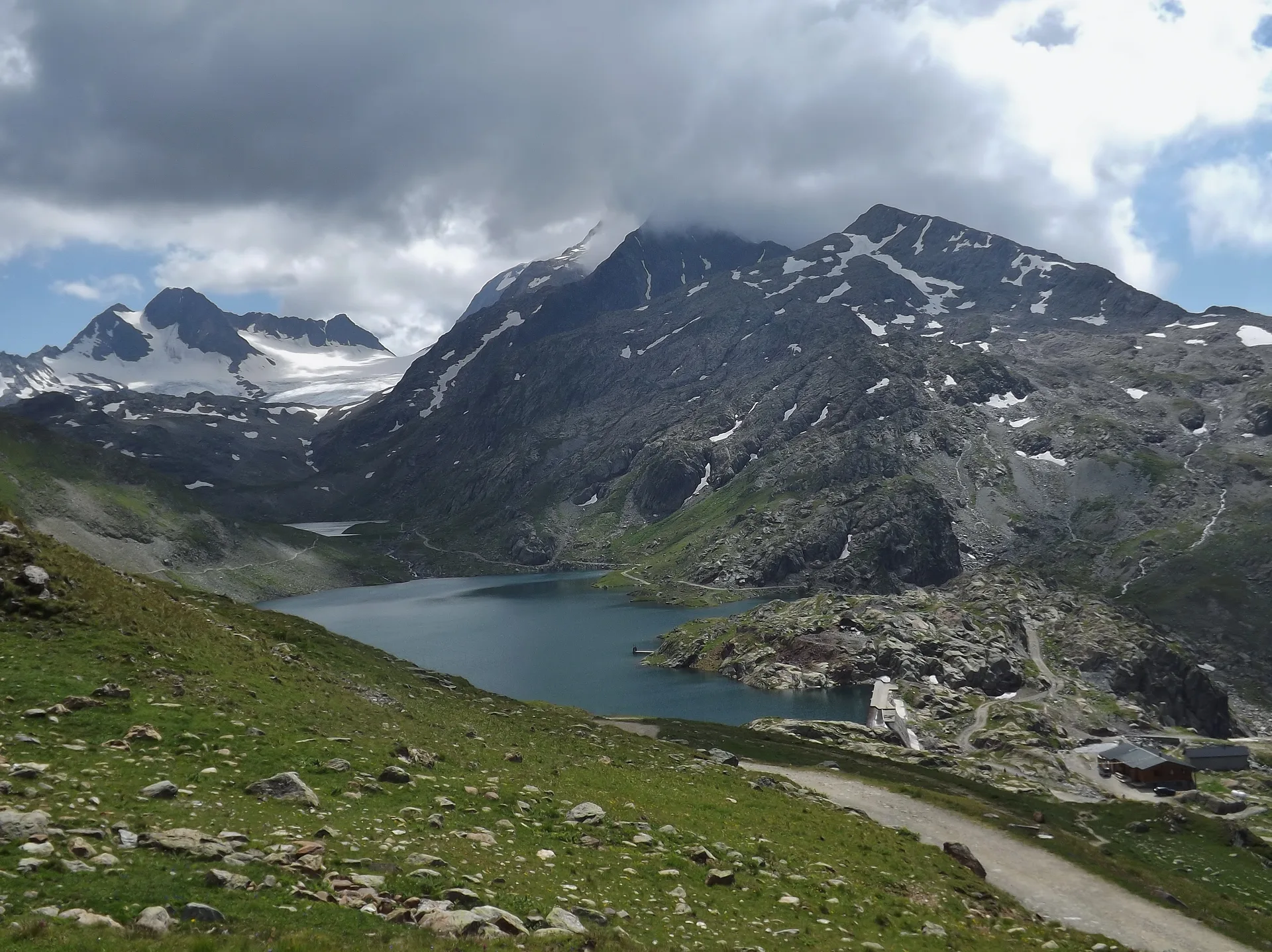 Le Grand Lac à Saint-Sorlin-d'Arves — À 429 m du lac