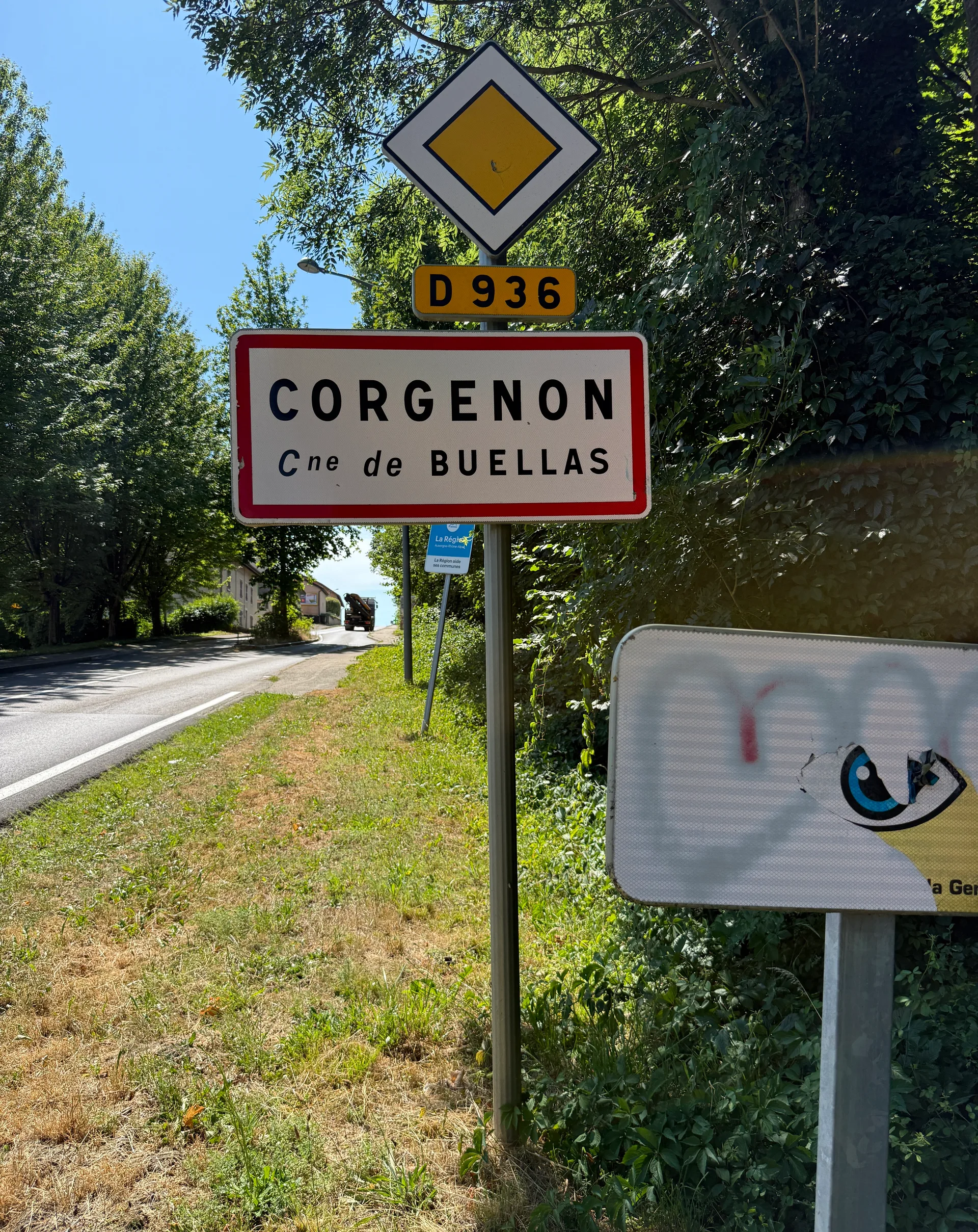 Le plan d'eau de la Rousse à Buellas — À 1,9 km du lac