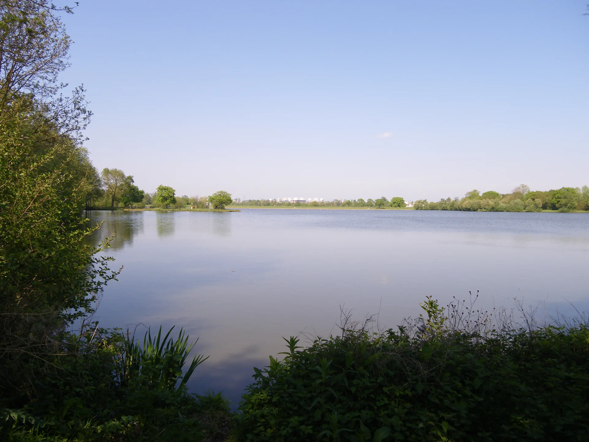 Les etangs d'Apigne à Rennes — À 569 m du lac