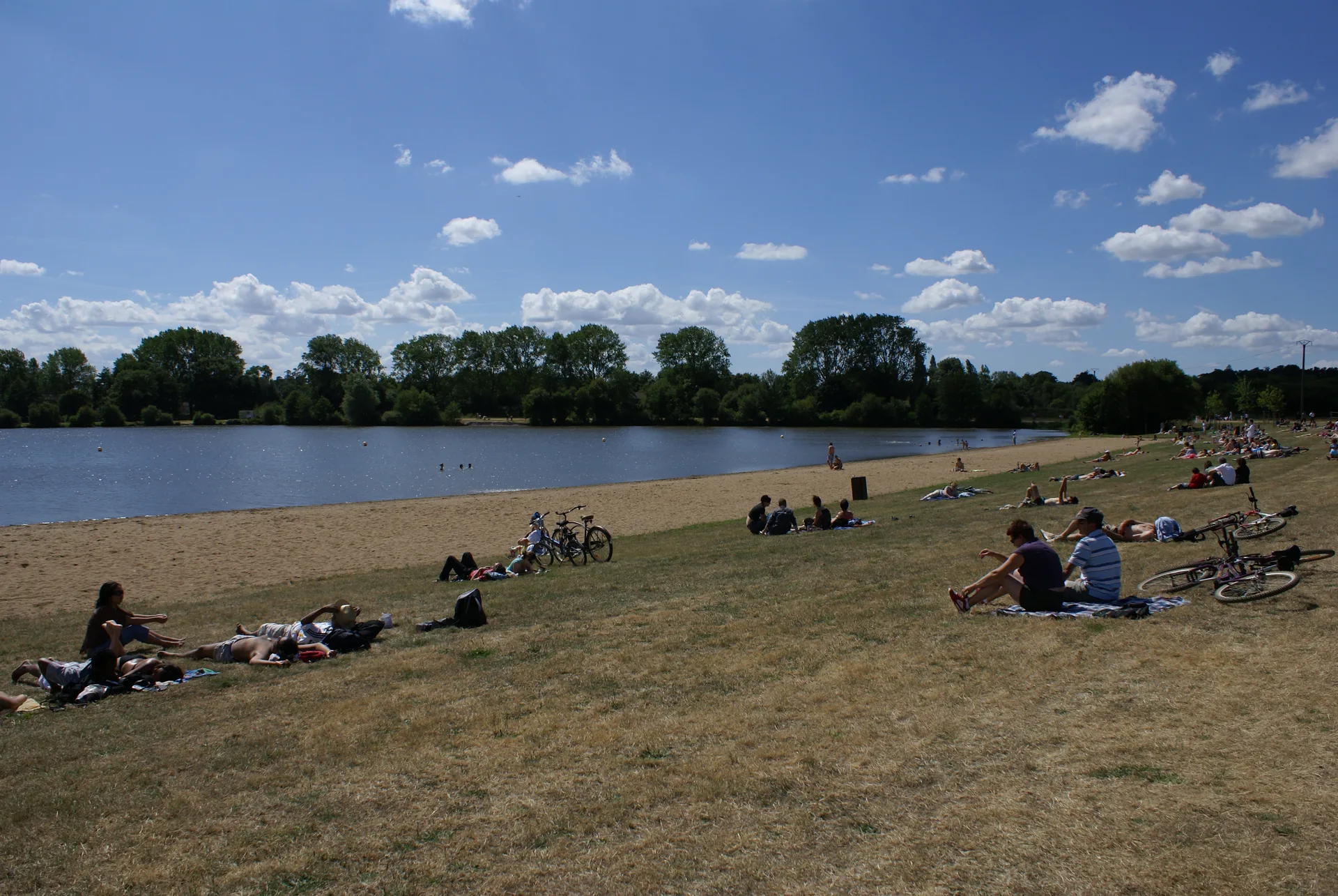 Les etangs d'Apigne à Rennes — À 843 m du lac