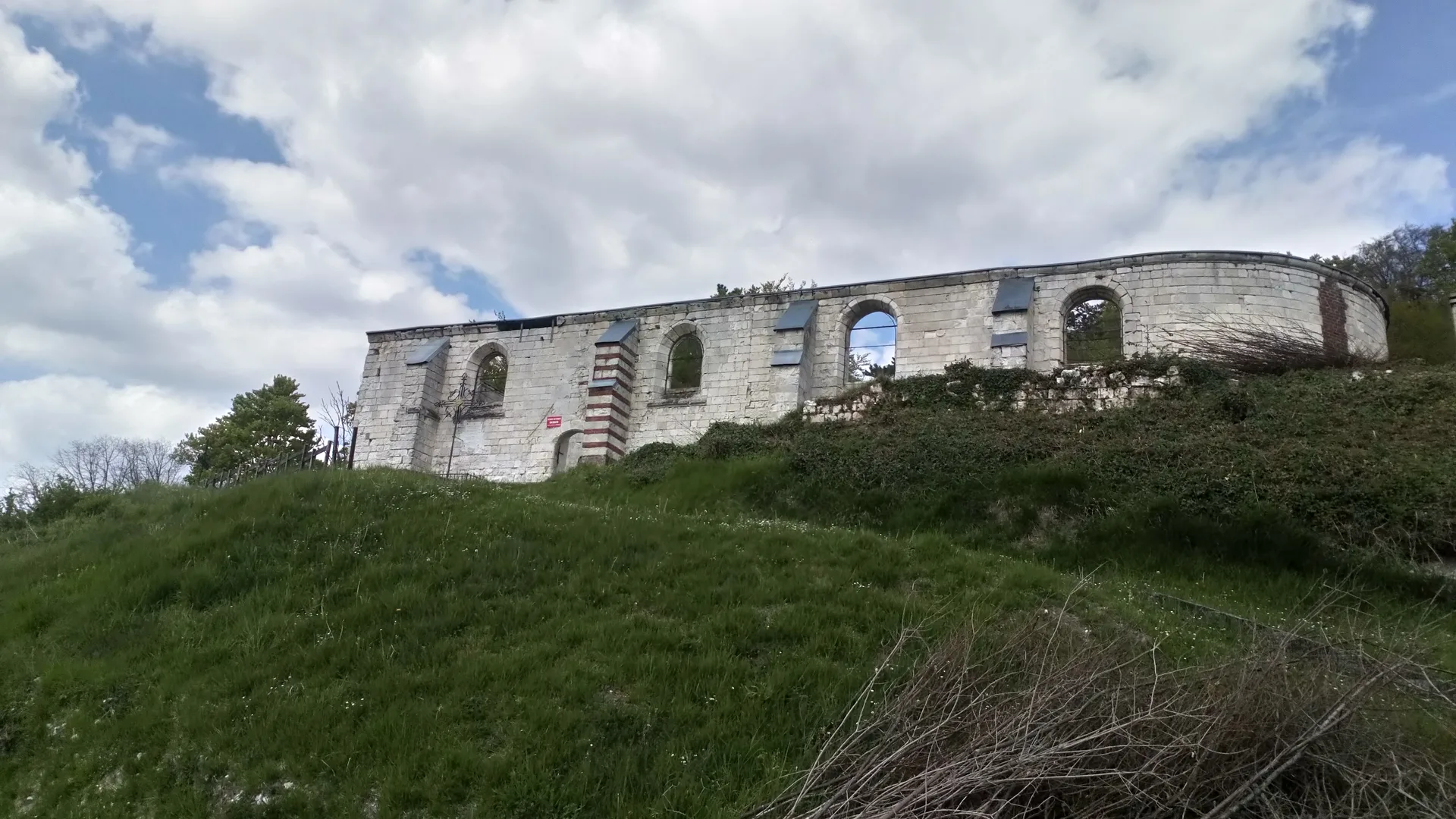 Les Marais communaux de l Etoile à L'Étoile — À 644 m du lac