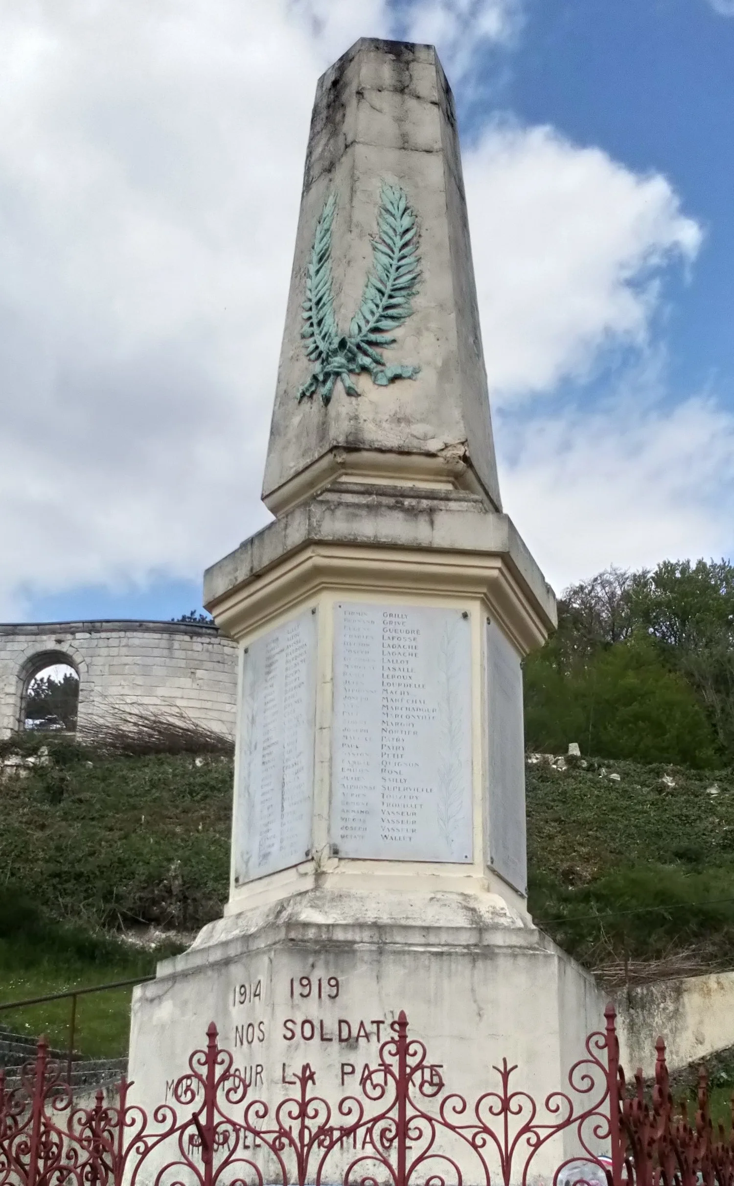 Les Marais communaux de l Etoile à L'Étoile — À 644 m du lac