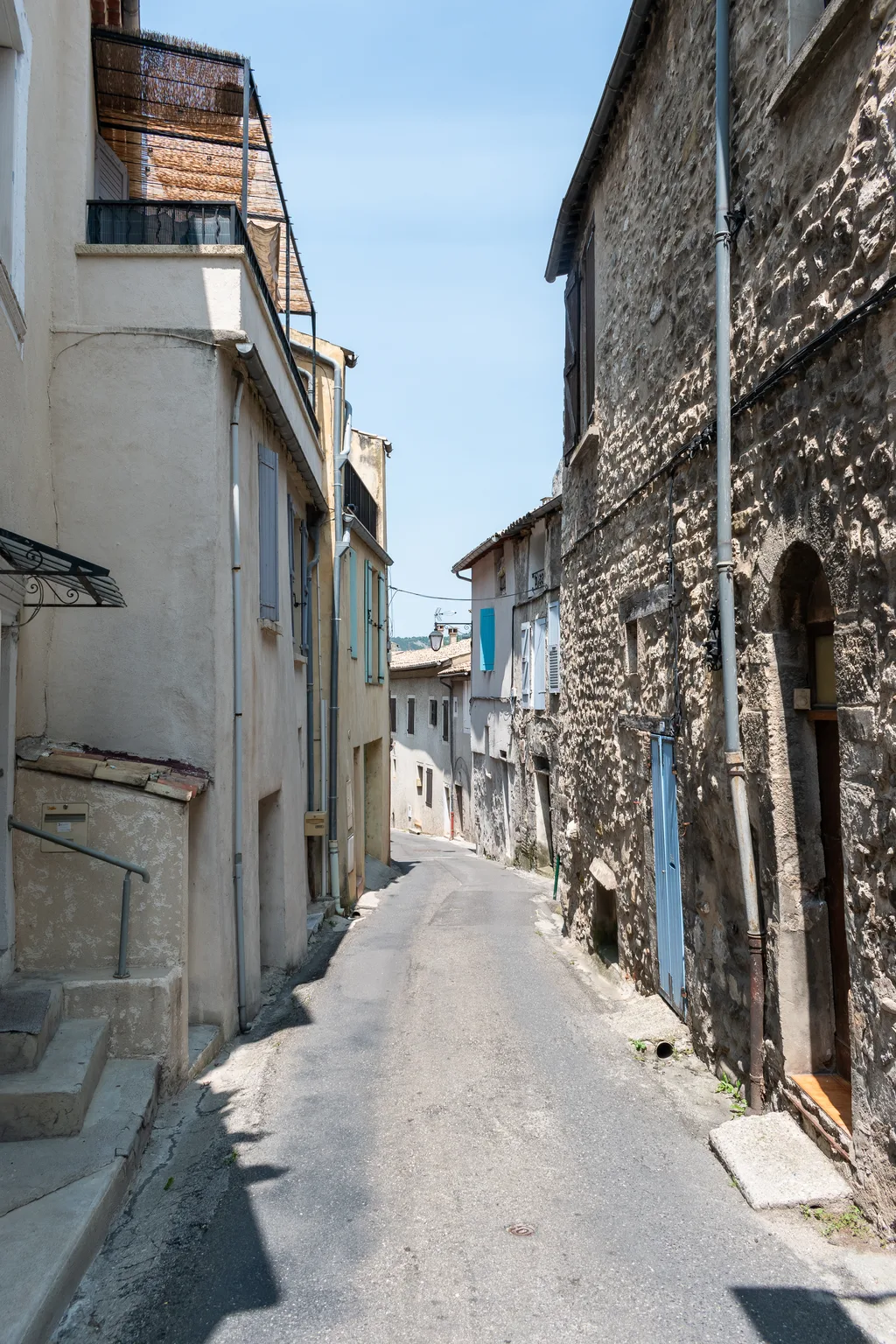 Les Marres, Sisteron
