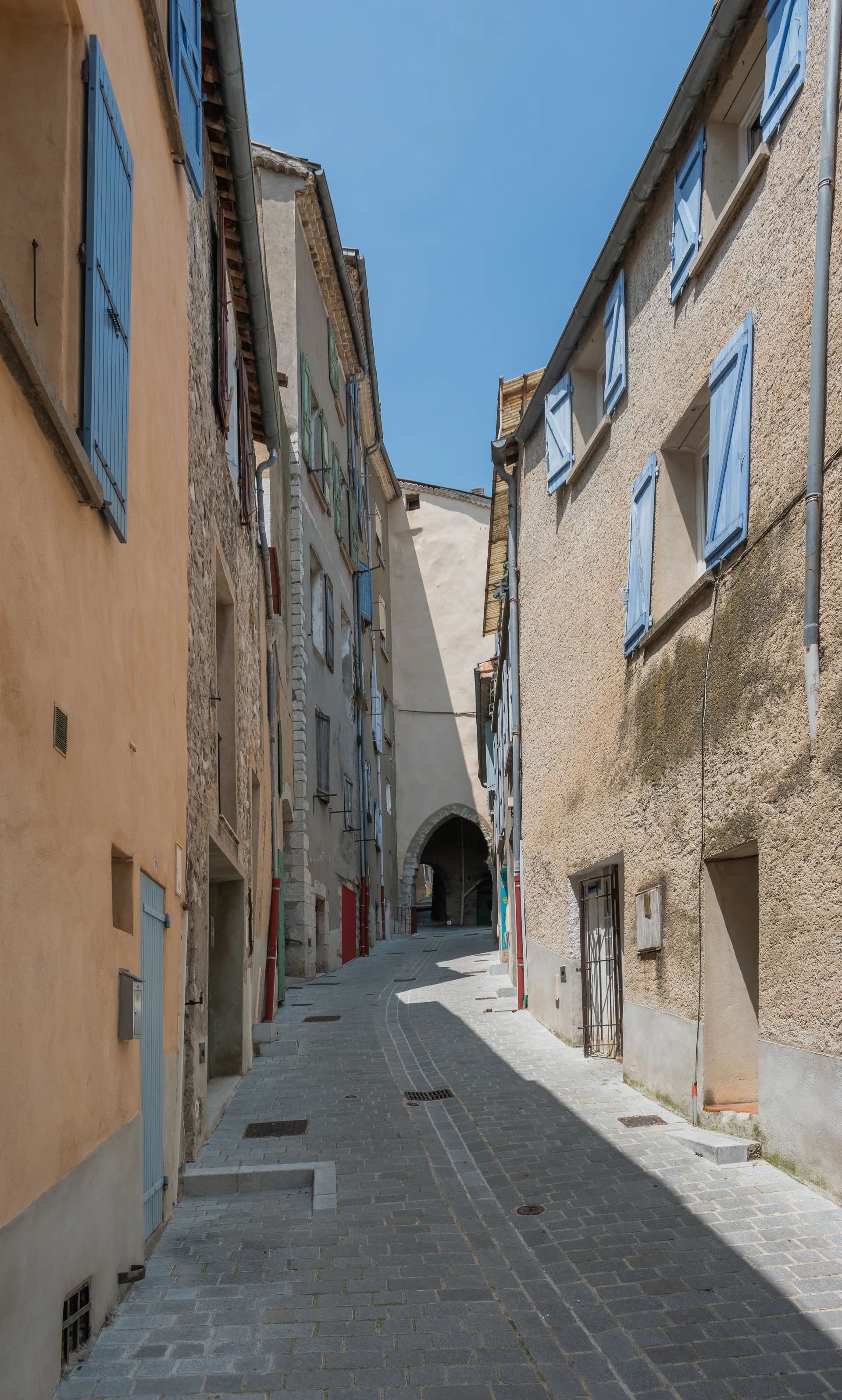Les Marres à Sisteron — À 273 m du lac