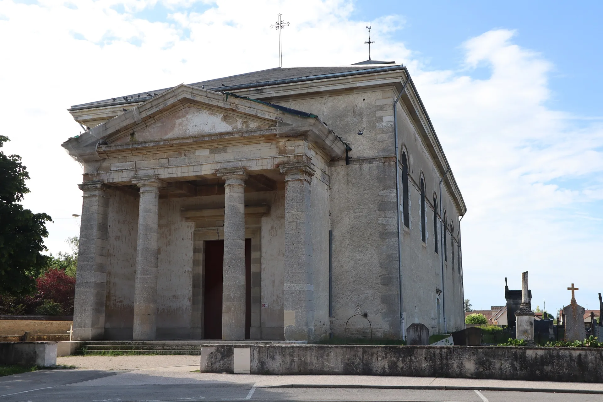 Les sablieres d'Arc sur Tille à Arc-sur-Tille — À 1,9 km du lac