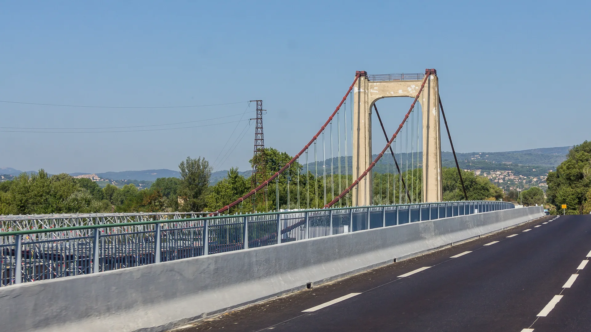 Les Vannades à Manosque — À 3,3 km du lac