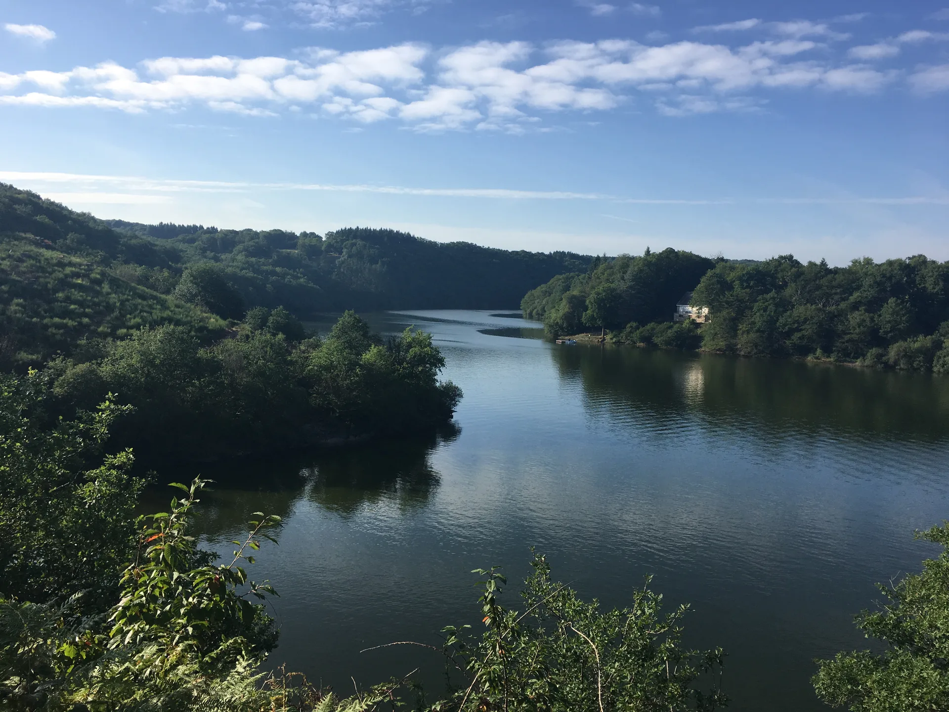 Pilmongin à Crozant — À 257 m du lac