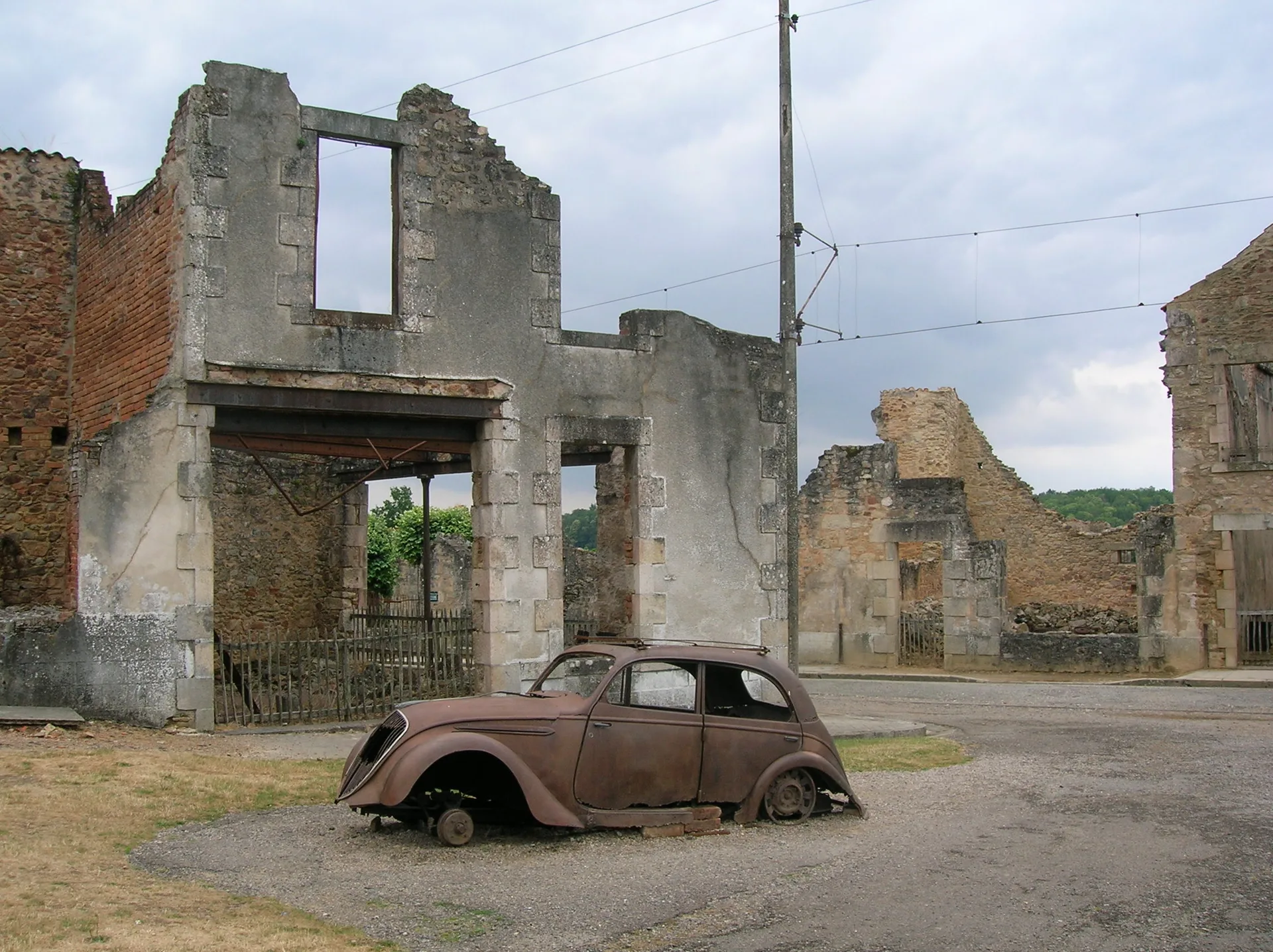 Plan d'eau d'Oradour à Oradour-sur-Glane — À 1,6 km du lac
