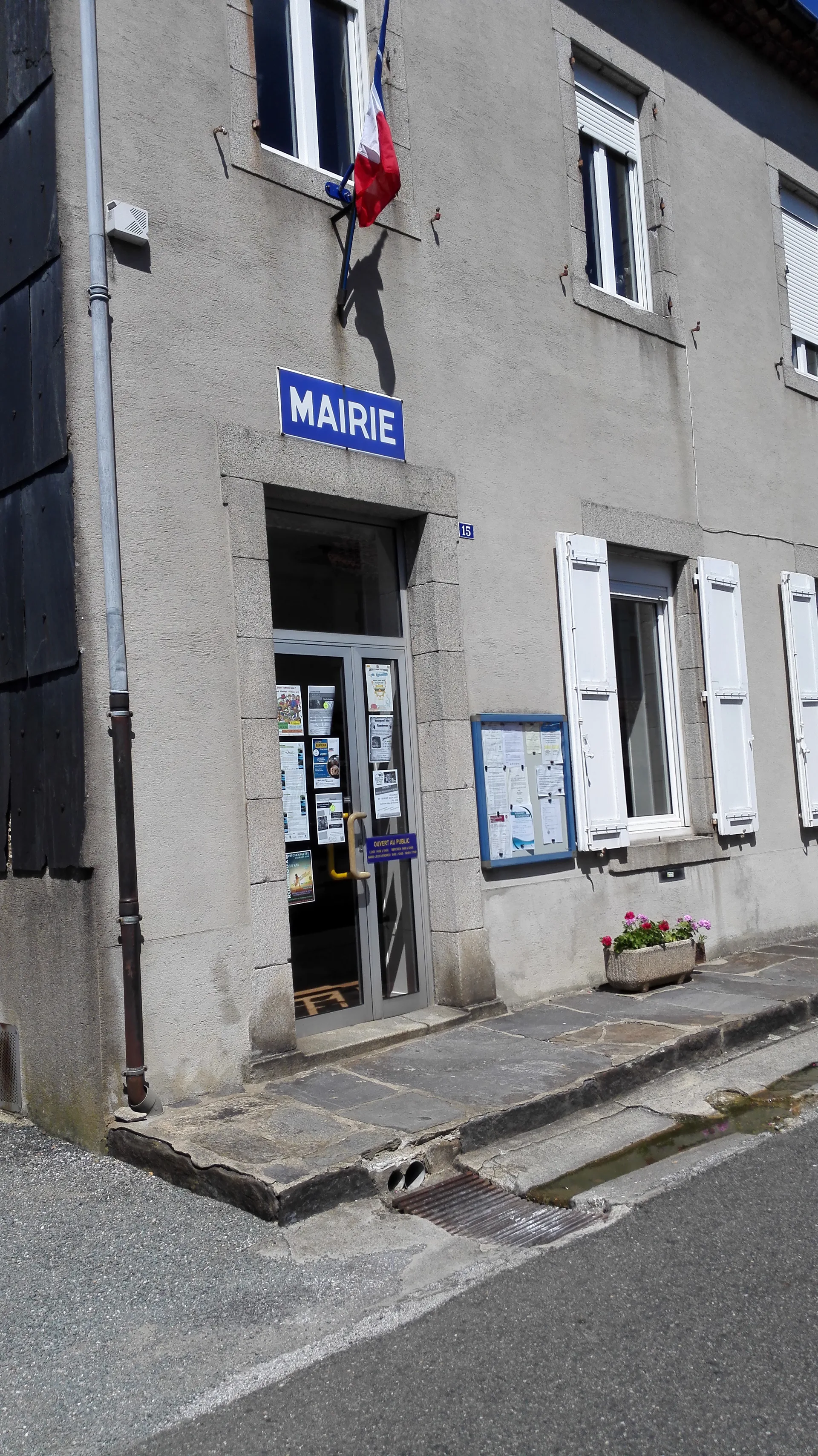 Plan d'eau de Albine à Albine — À 4,8 km du lac