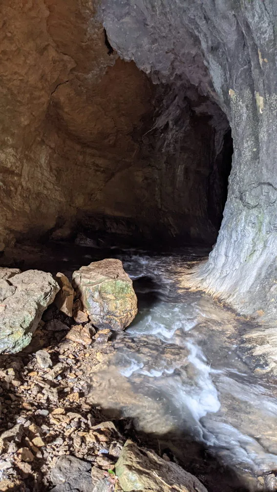 Plan d'eau de Alvignac Mier à Miers — À 3,1 km du lac