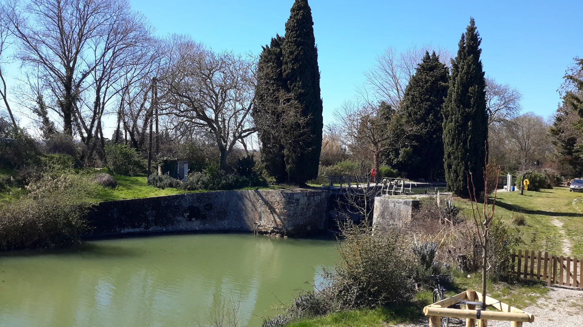 Plan d'eau de Bram à Bram — À 1,9 km du lac