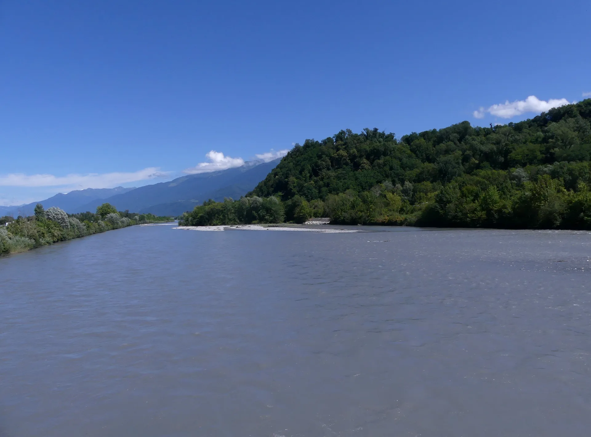 Plan d'eau de Coise Villaret à Coise-Saint-Jean-Pied-Gauthier — À 681 m du lac