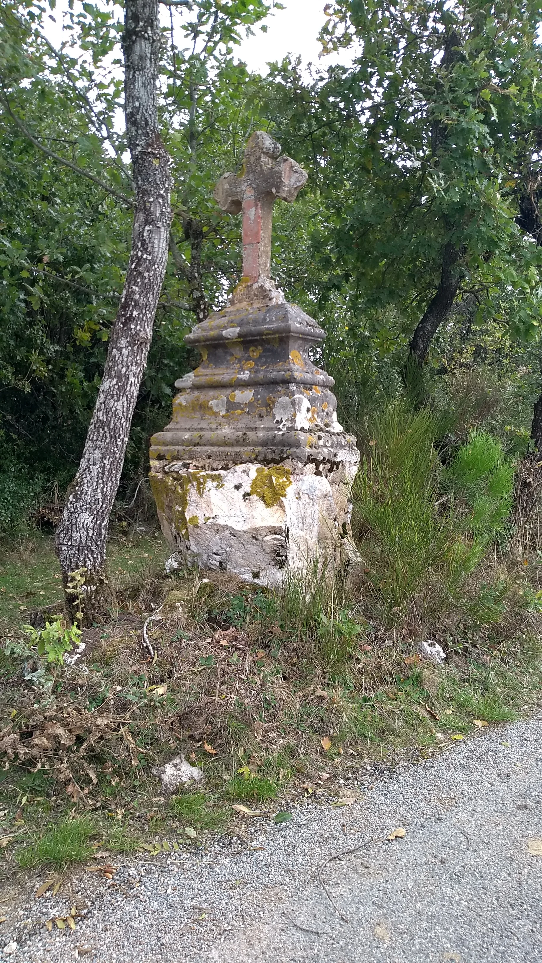 Plan d'eau de Fargues à Saint-Denis — À 4,5 km du lac
