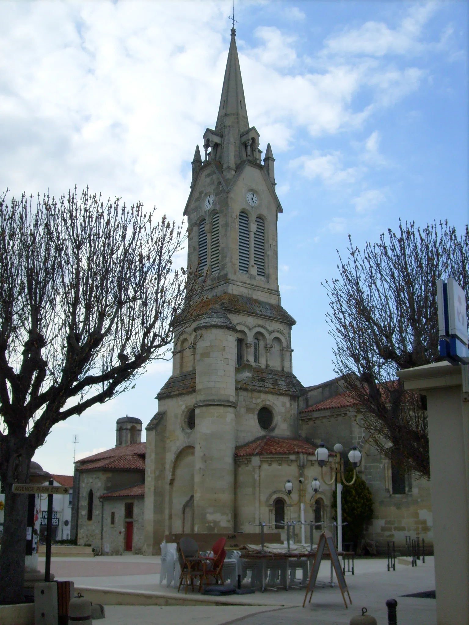 Plan d'eau de la Briquetterie à Saint-Georges-de-Didonne — À 1,2 km du lac