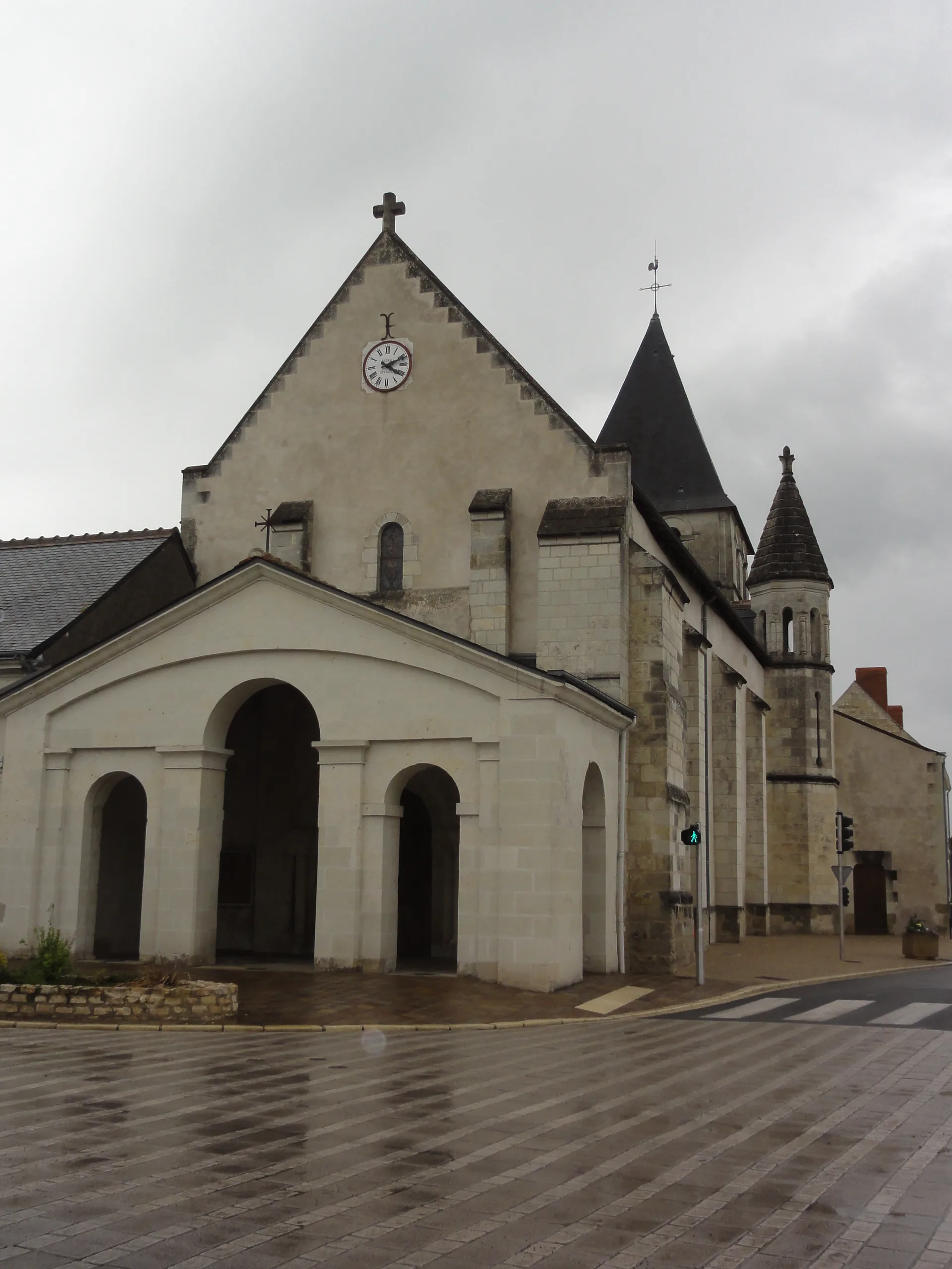 Plan d'eau de la Celle Saint Avant à La Celle-Saint-Avant — À 1,2 km du lac