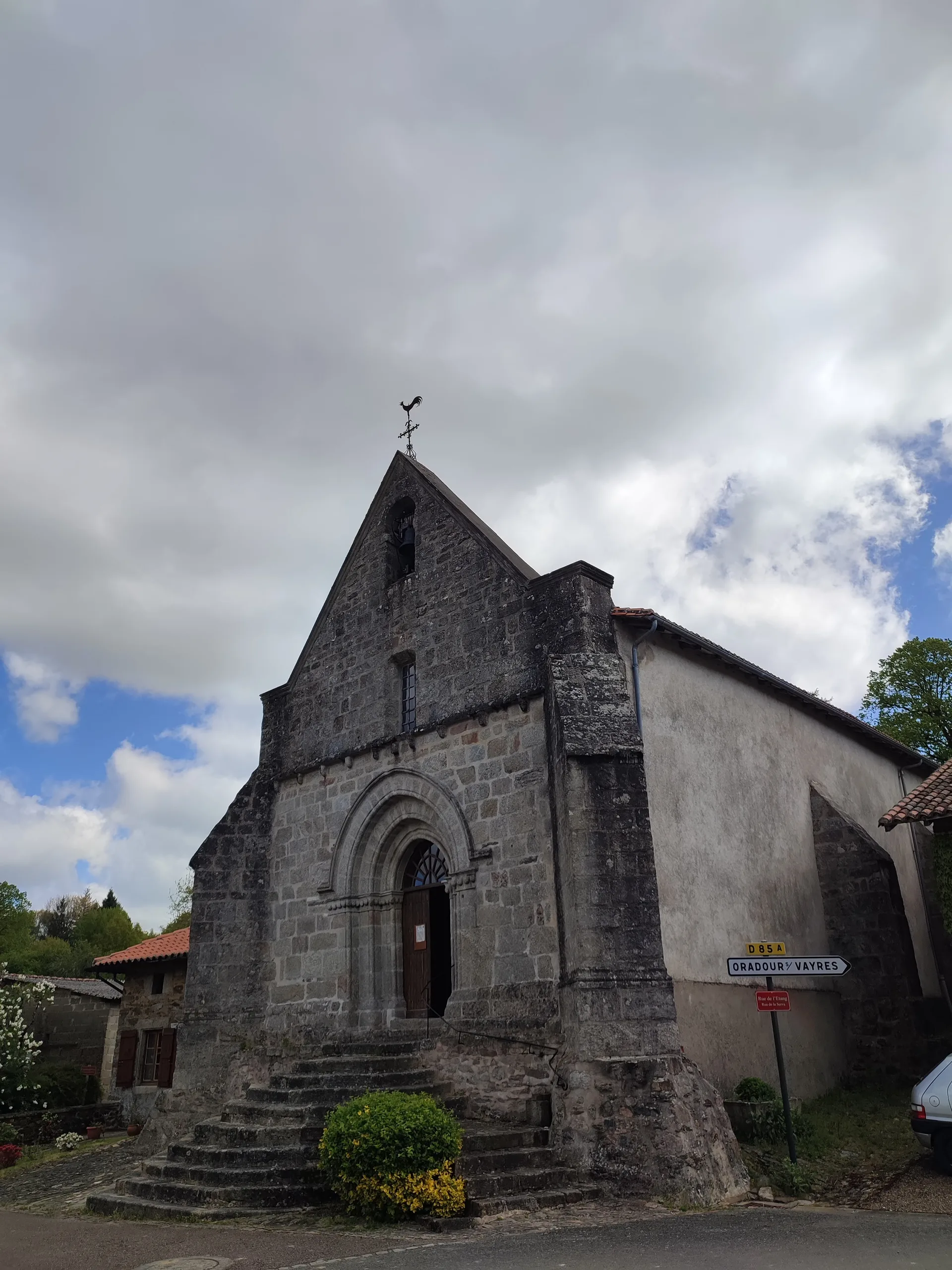 Plan d'eau de La Monnerie de Cussac à Oradour-sur-Vayres — À 4,0 km du lac