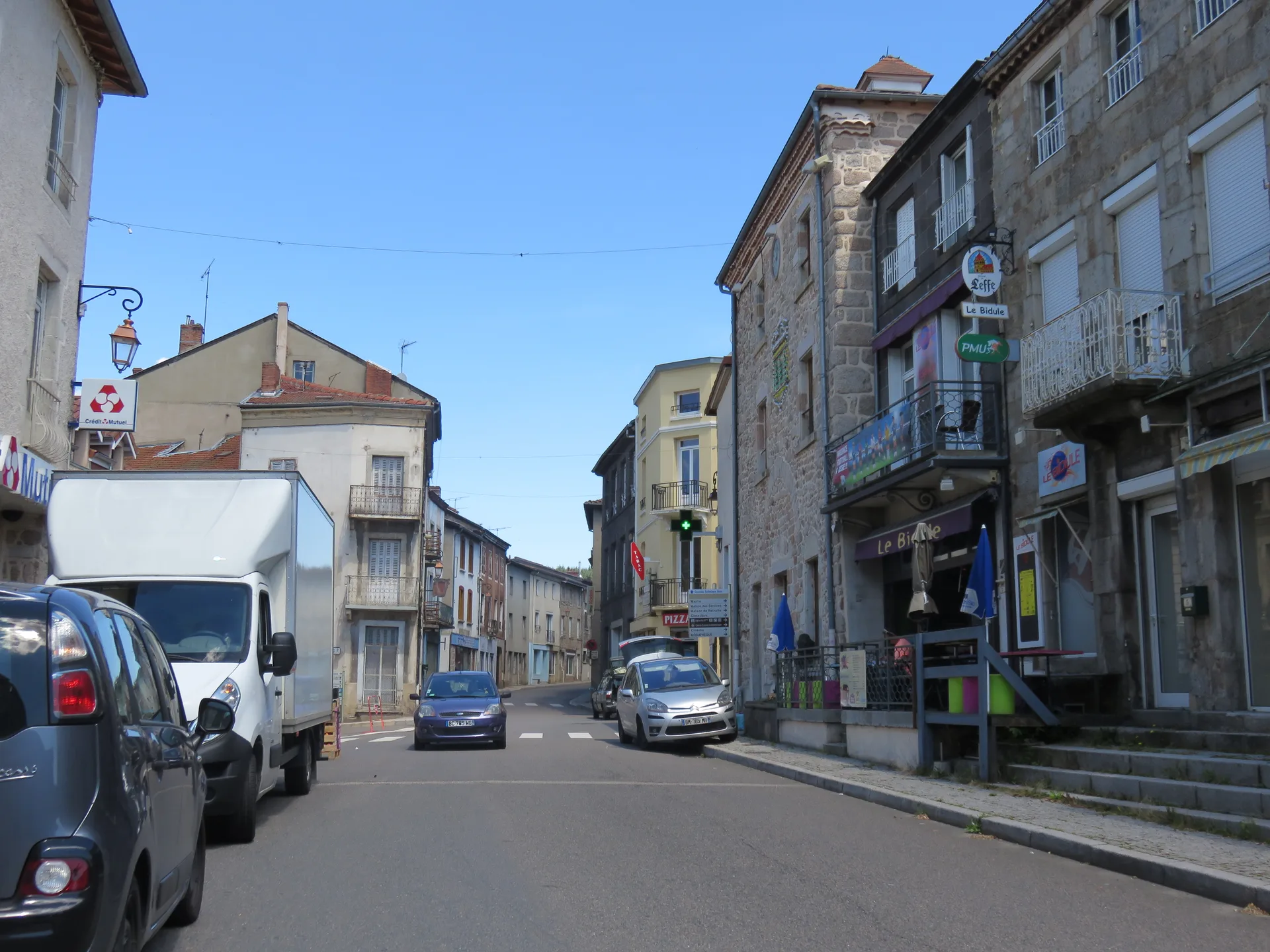 Plan d'eau de la Roche à Noirétable — À 1,0 km du lac