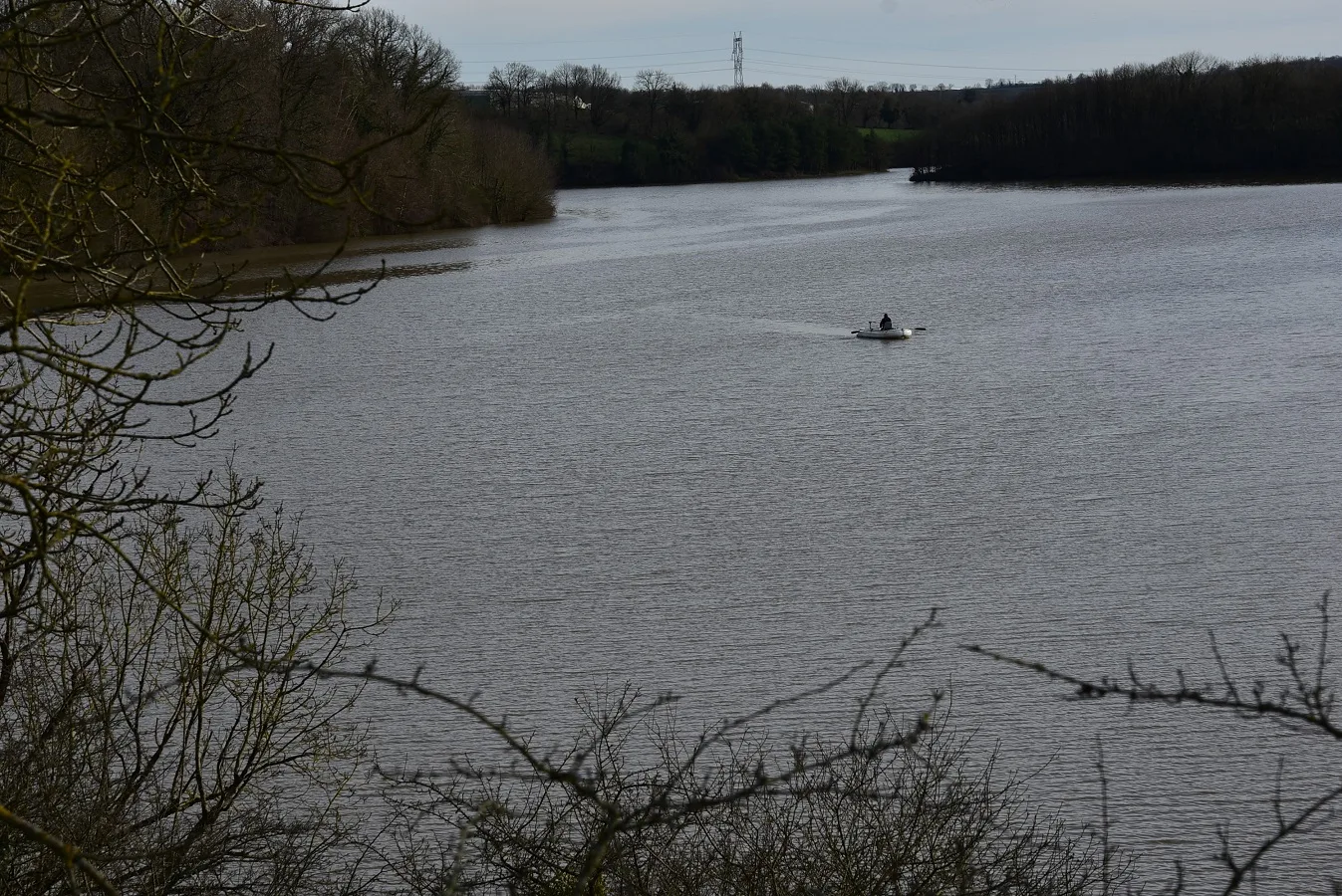 Plan d'eau de la Touche Poupard à Exireuil — À 3,3 km du lac