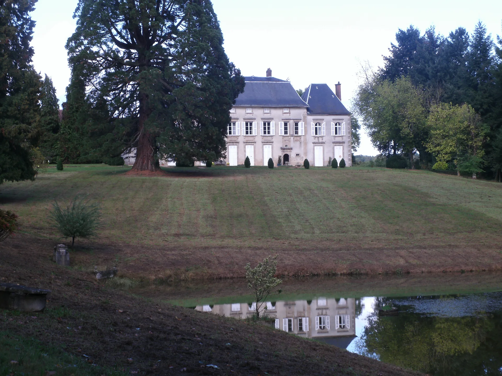 Plan d'eau de Le Palais à Panazol — À 4,6 km du lac