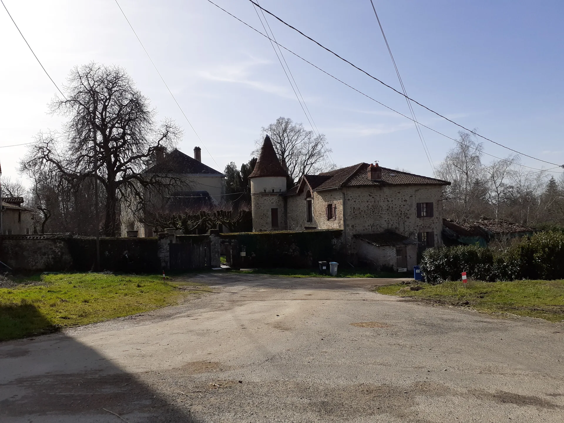 Plan d'eau de Le Palais à Panazol — À 3,7 km du lac