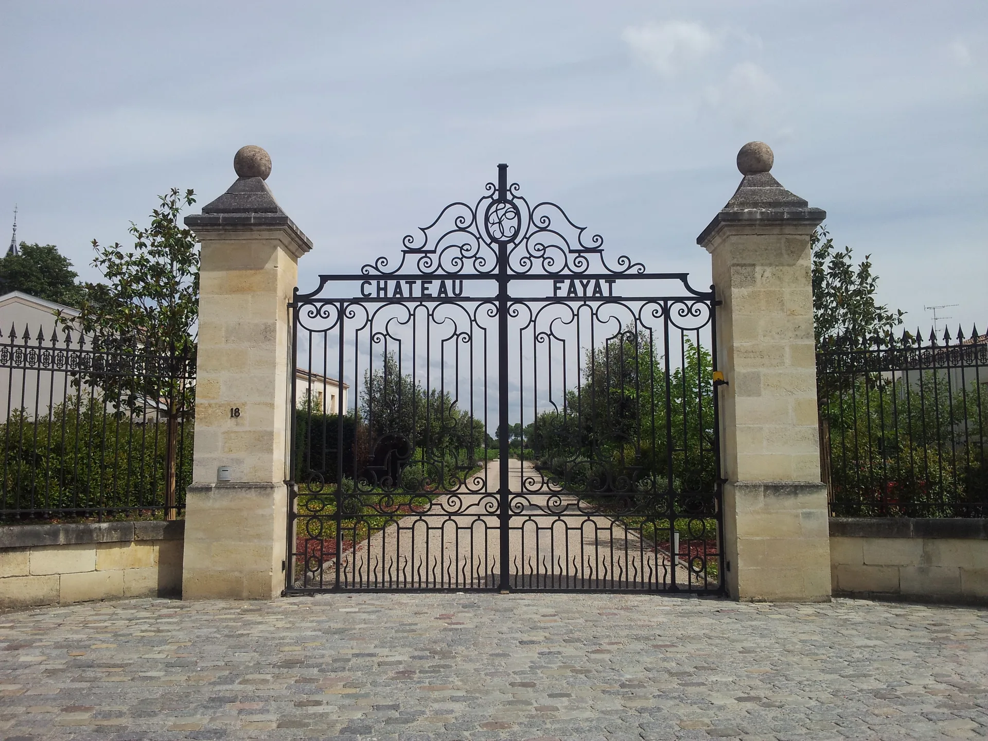 Plan d'Eau de Libourne à Libourne — À 2,1 km du lac
