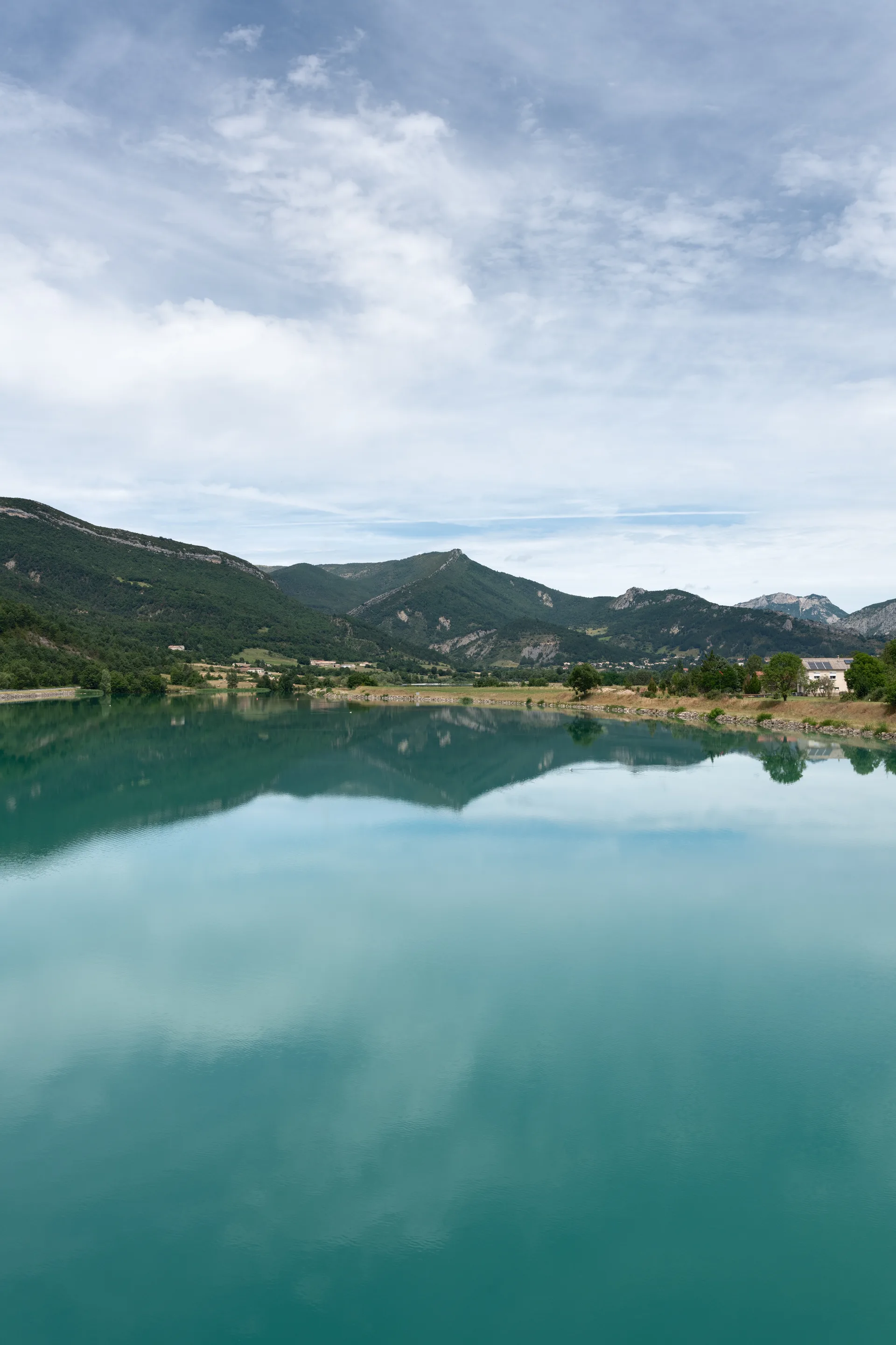 Plan d'eau de Mereuil à Serres — À 609 m du lac