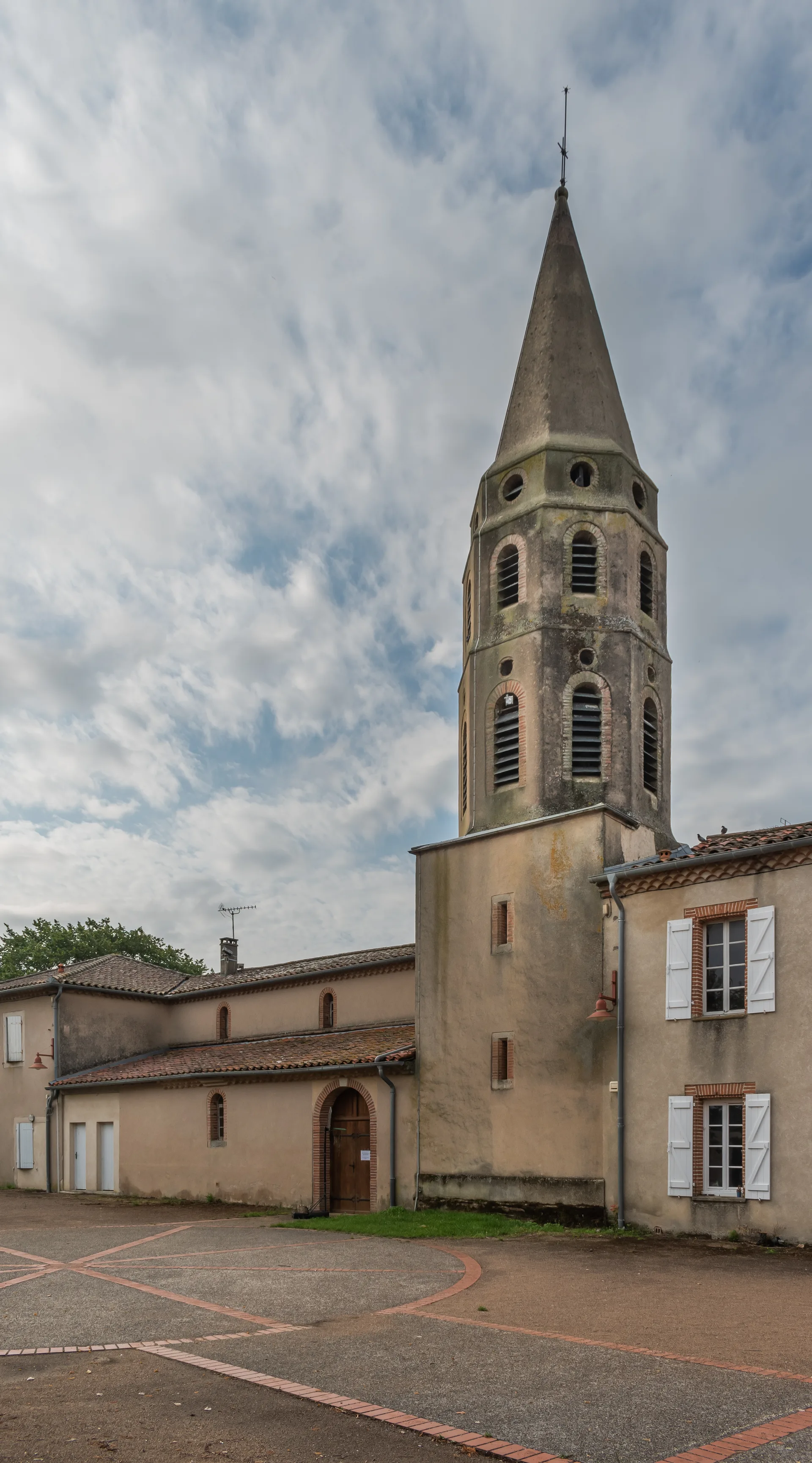 Plan d'eau de Messal à Maurens-Scopont — À 1,2 km du lac