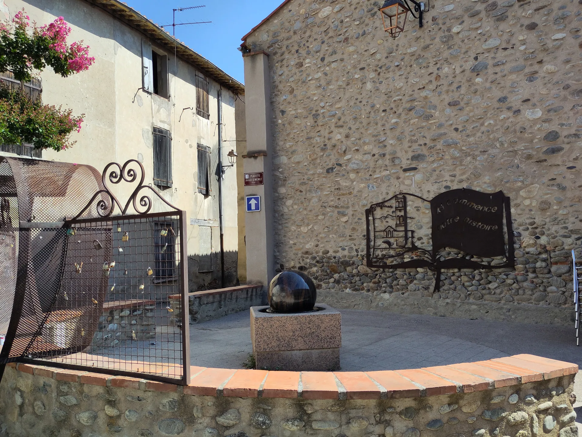 Plan d'eau de Millas à Millas — À 1,5 km du lac