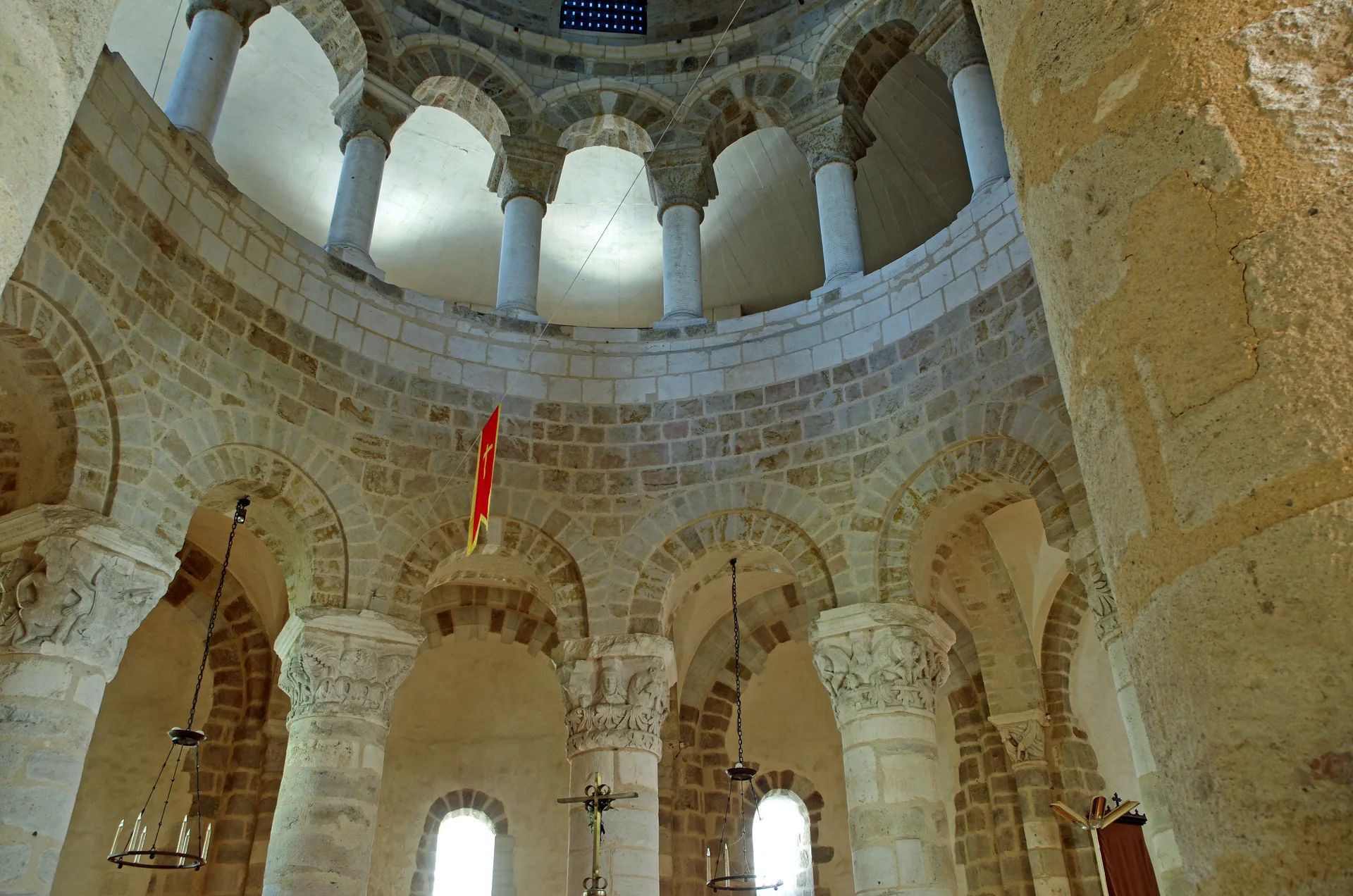 Plan d'eau de Neuvy Saint Sepulcre à Neuvy-Saint-Sépulchre — À 351 m du lac
