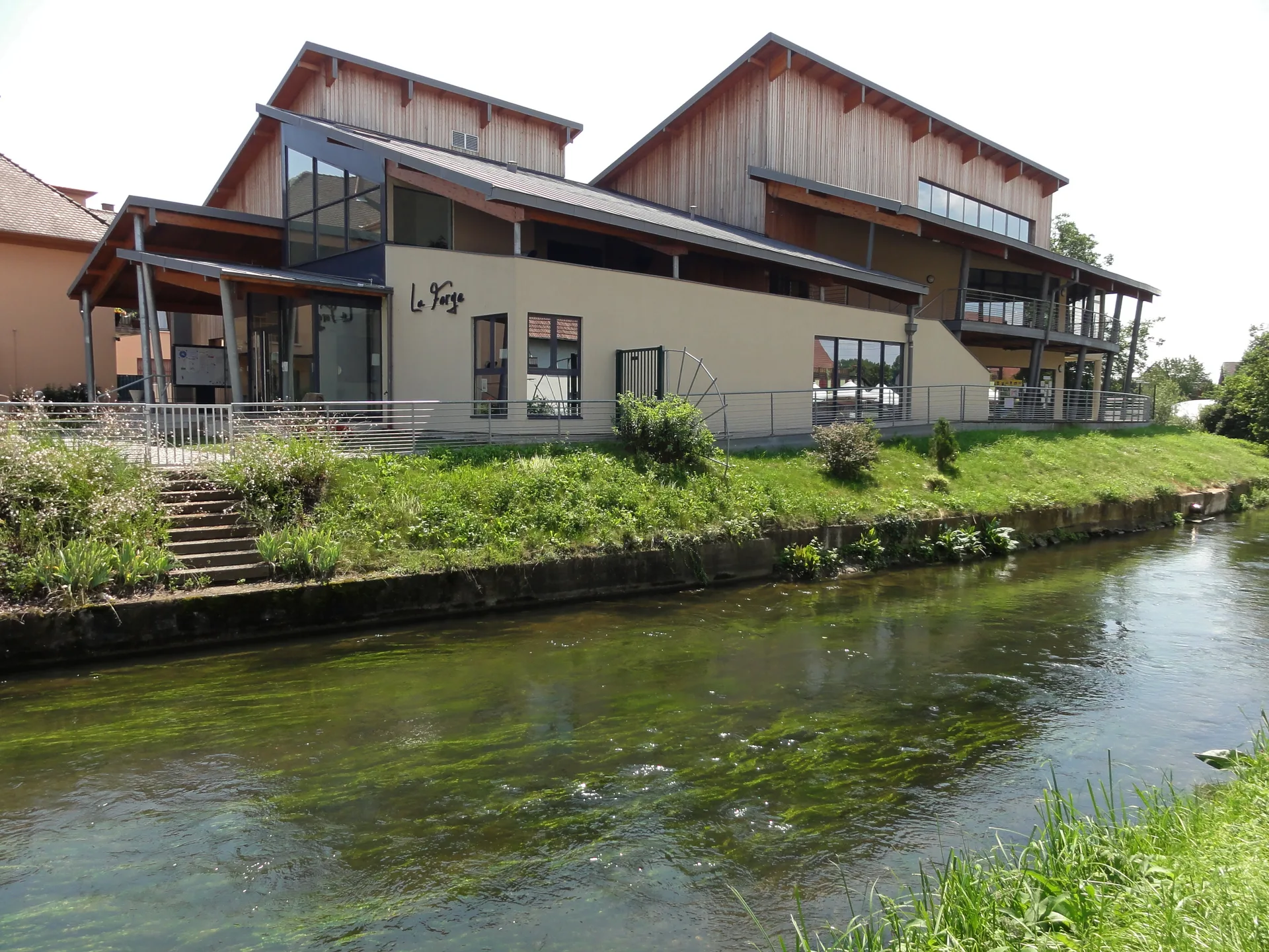 Plan d'eau de Plobsheim à Plobsheim — À 1,4 km du lac