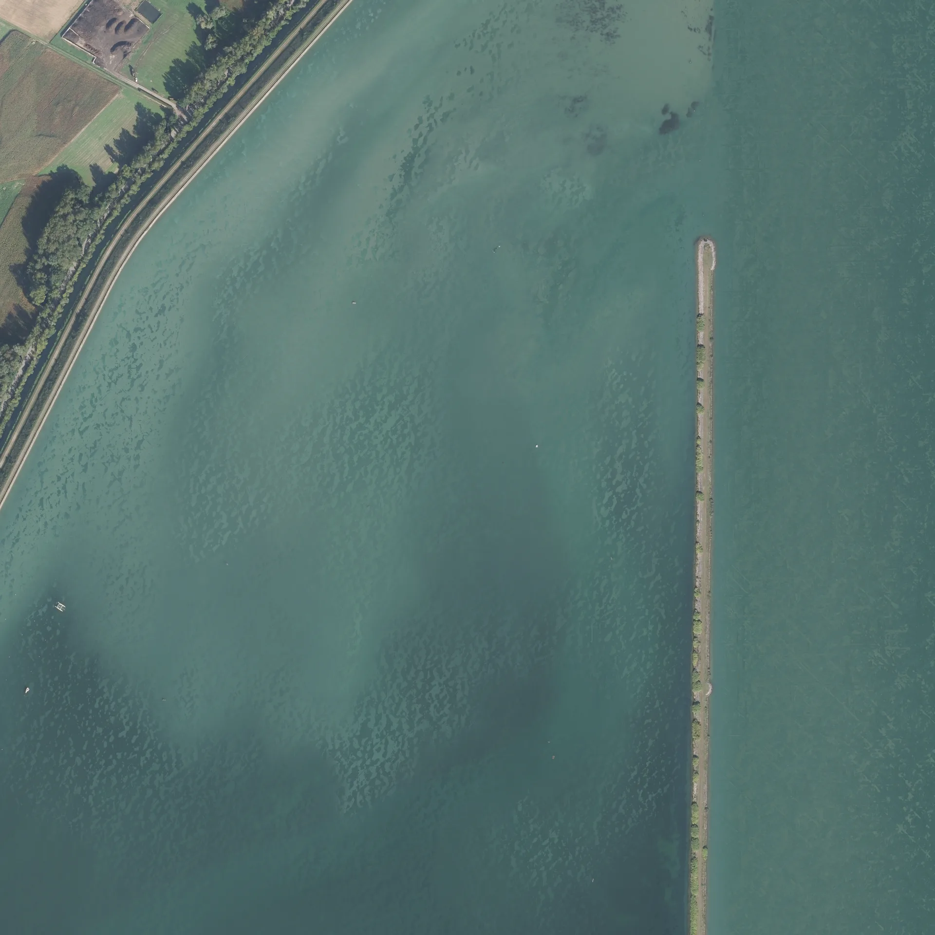 Plan d'eau de Plobsheim à Plobsheim — À 1,5 km du lac