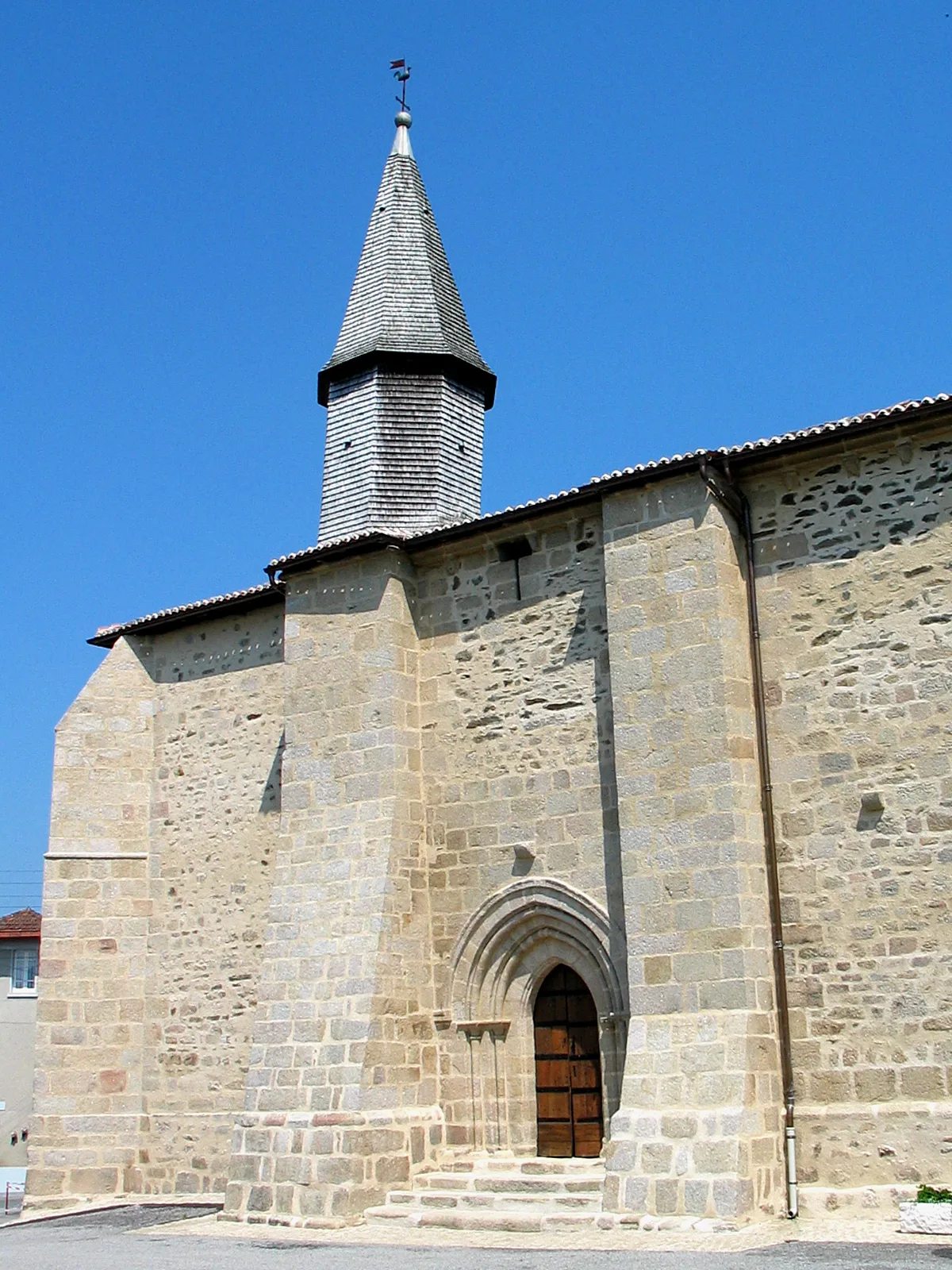 Plan d'eau de Saint Marc ou Dognon à Saint-Laurent-les-Églises — À 3,1 km du lac