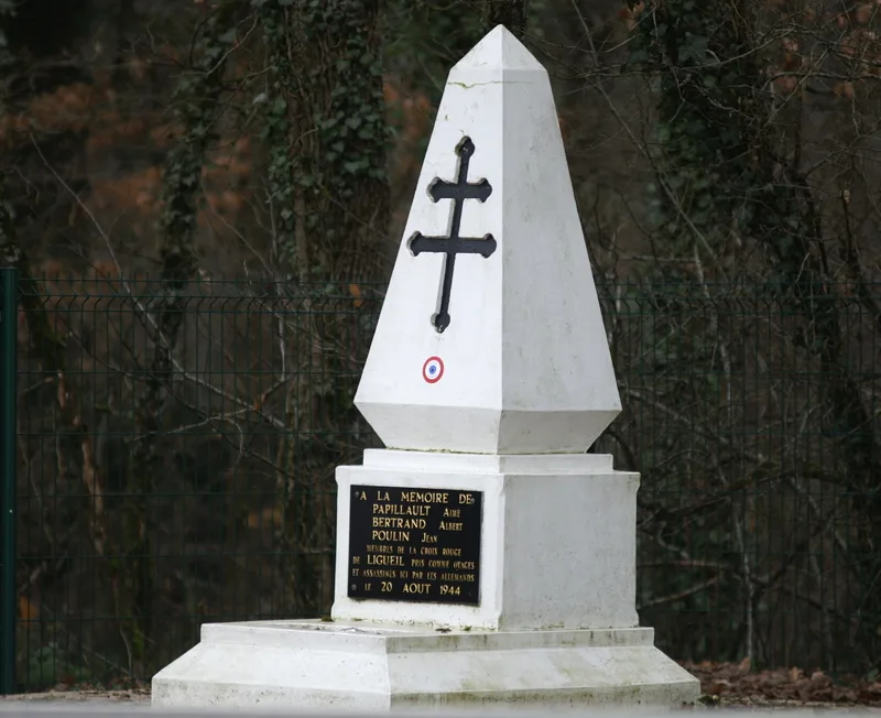 Plan d'Eau de Saint Senoch à Saint-Senoch — À 5,0 km du lac