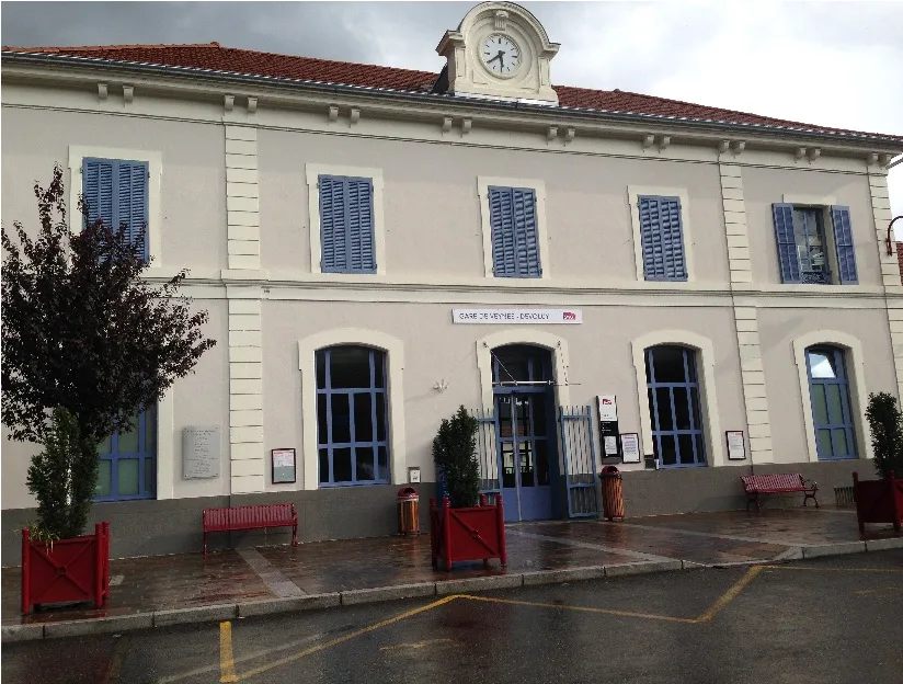 Plan d'eau de Veynes à Veynes — À 2,1 km du lac