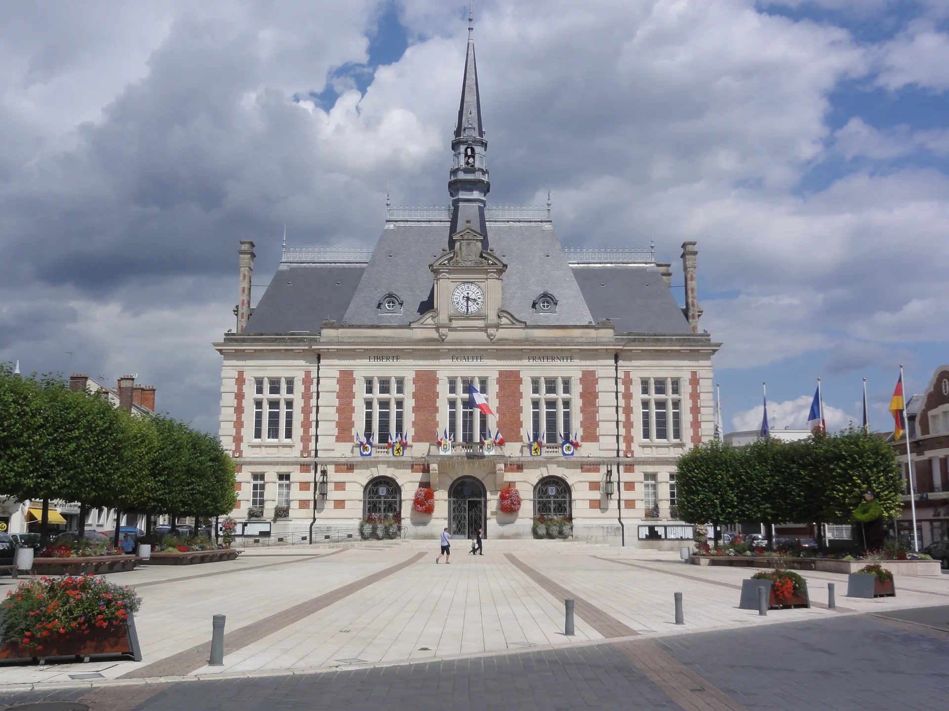 Plan d'eau des Caurois à Viry-Noureuil — À 2,6 km du lac