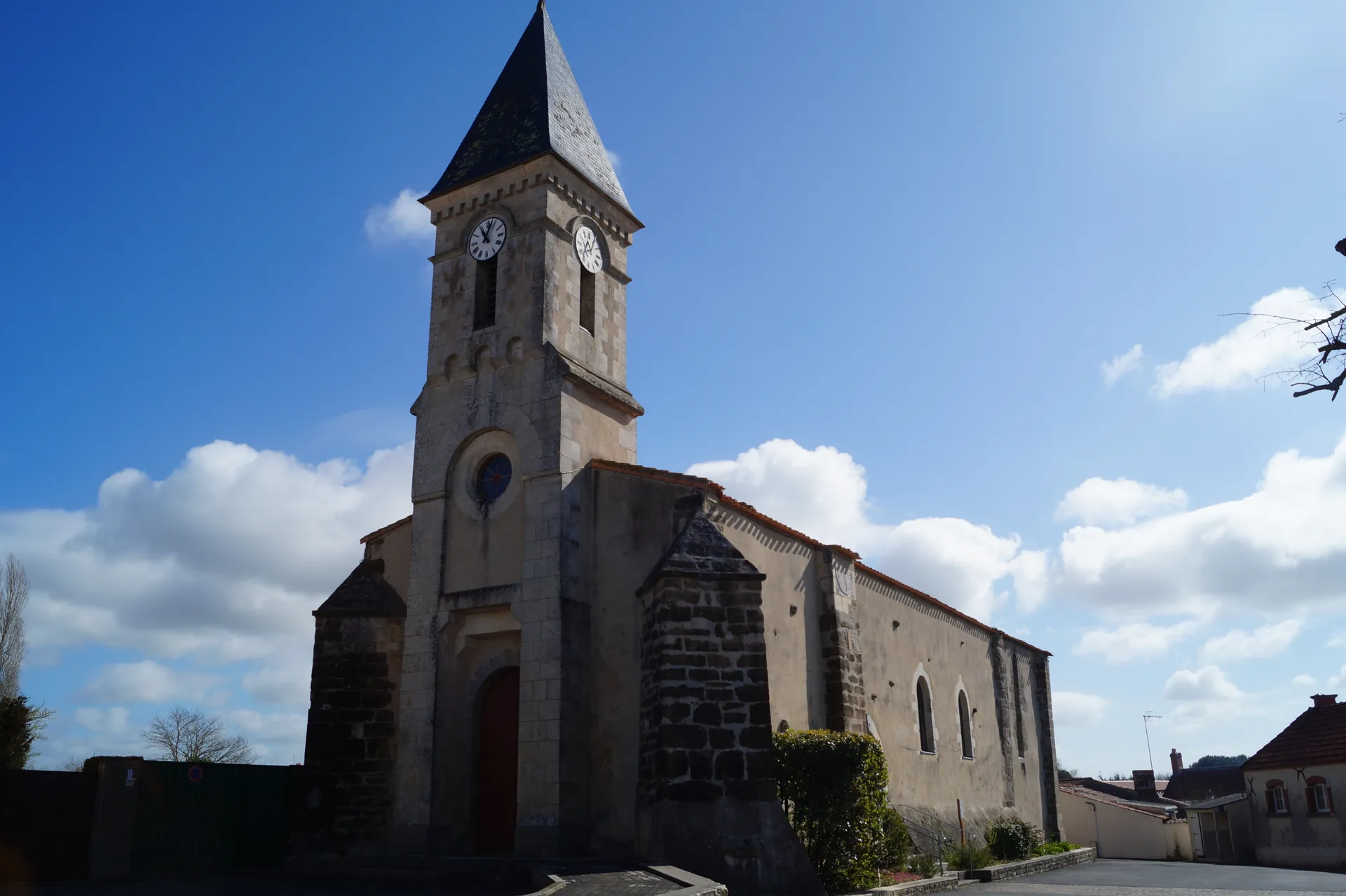 Plan d'eau des Cotes à Saint-Vincent-sur-Jard — À 3,1 km du lac