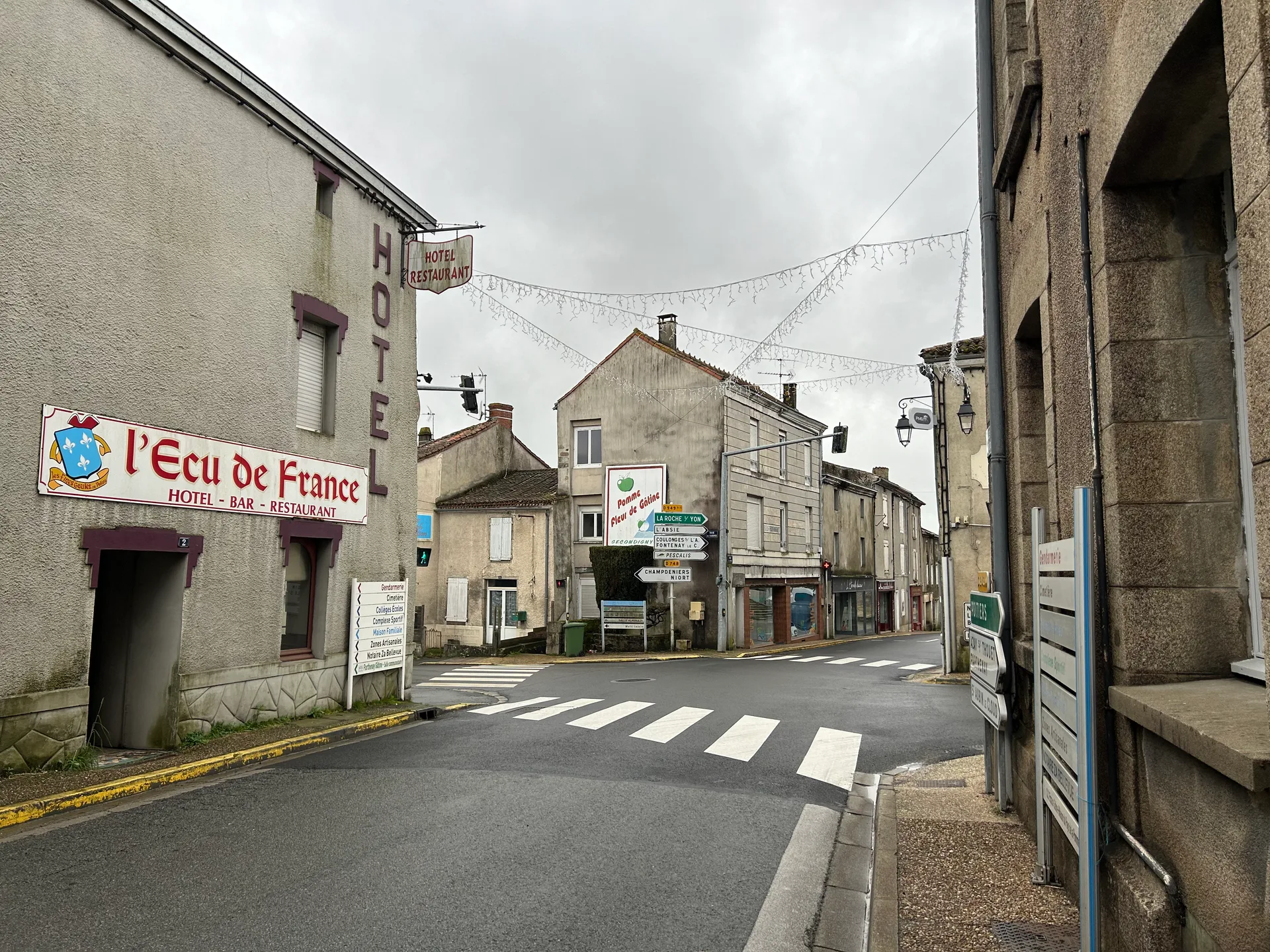 Plan d'eau des Effres à Secondigny — À 700 m du lac