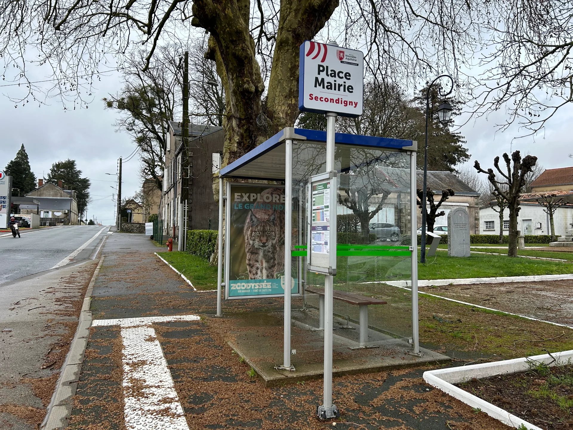 Plan d'eau des Effres à Secondigny — À 841 m du lac