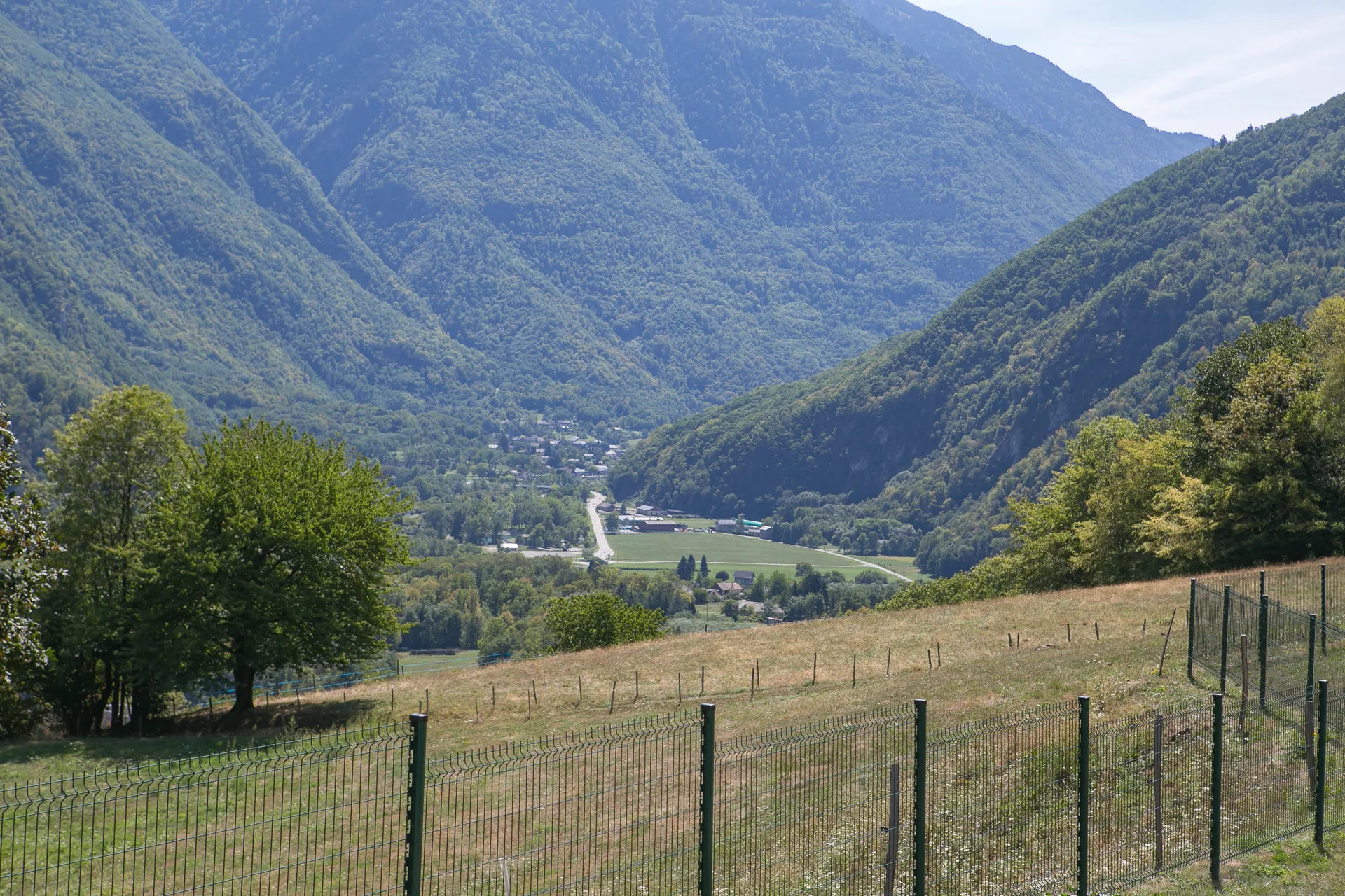 Plan d'eau des Hurtieres à Saint-Alban-d'Hurtières — À 963 m du lac