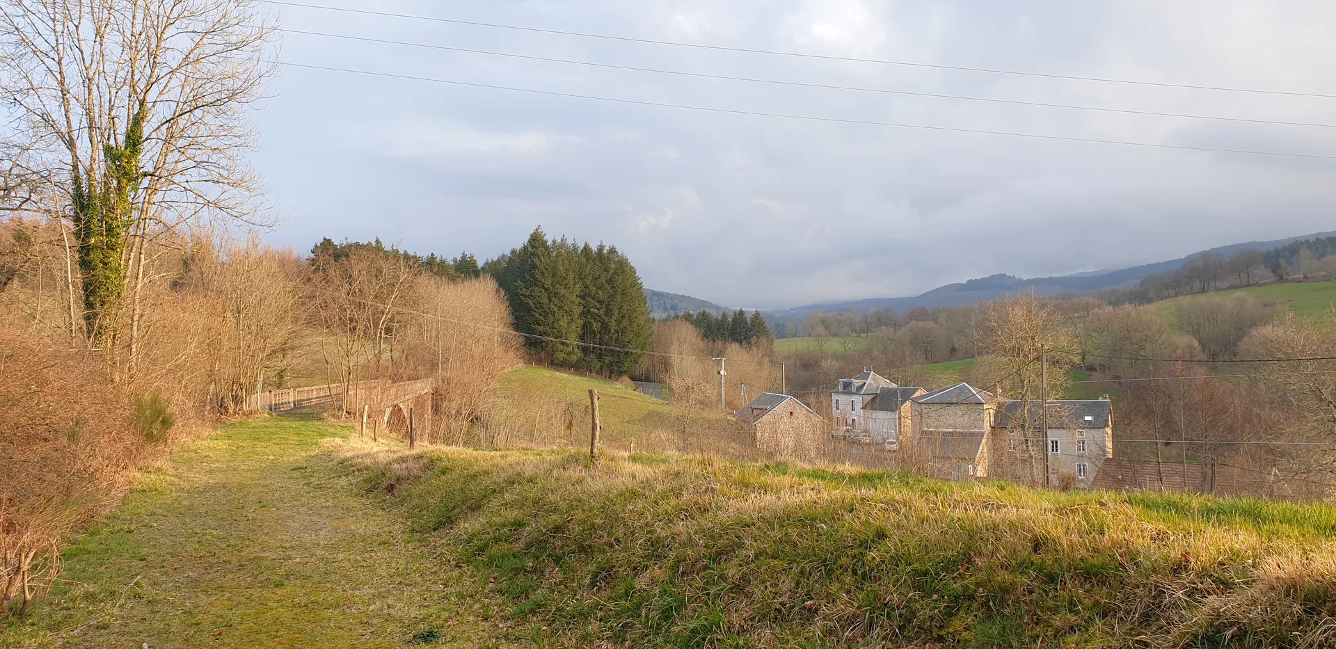 Plan d'eau du Galizan à Ferrières-sur-Sichon — À 1,6 km du lac