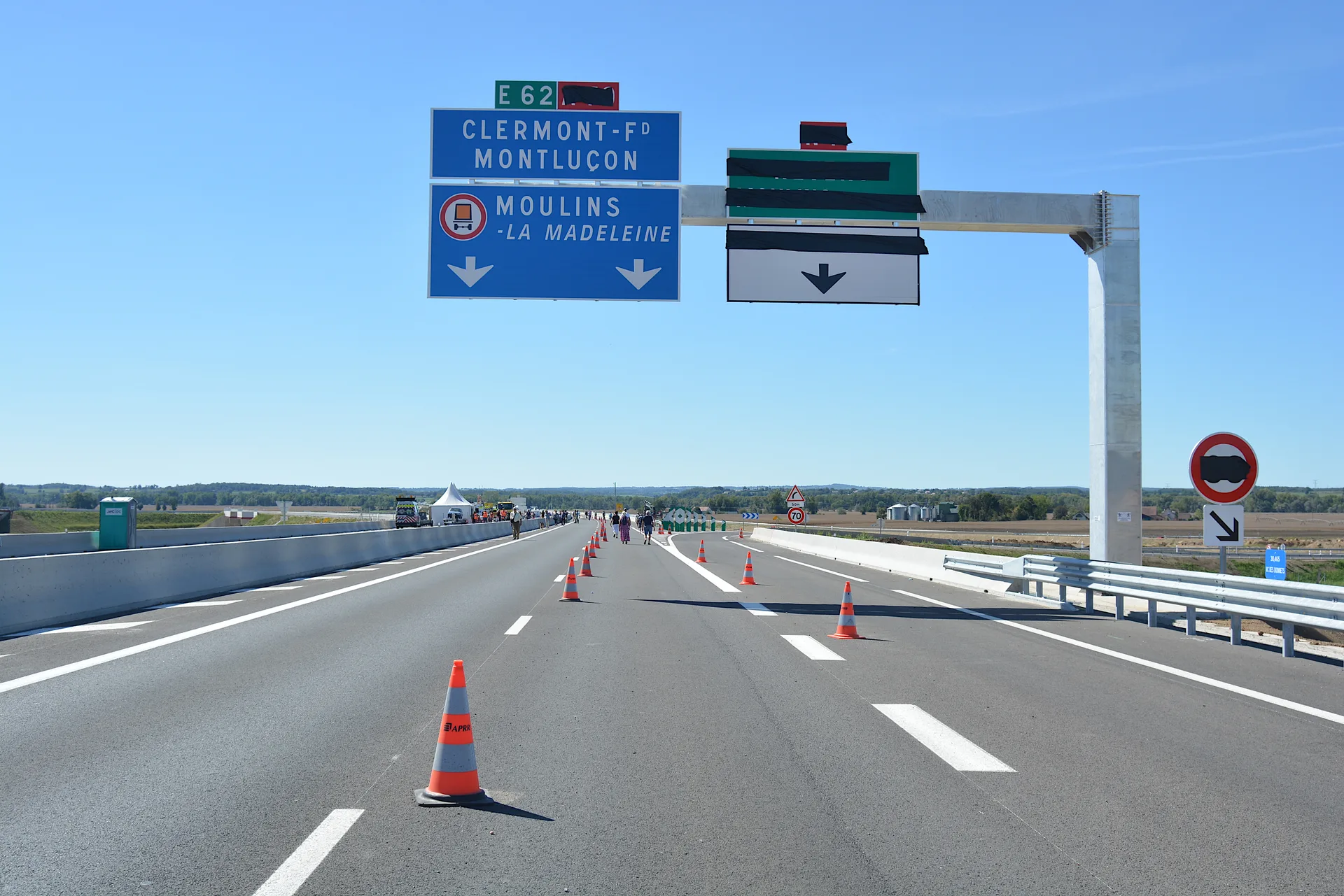 Plan d'eau du riau de Bessay à Toulon-sur-Allier — À 3,0 km du lac
