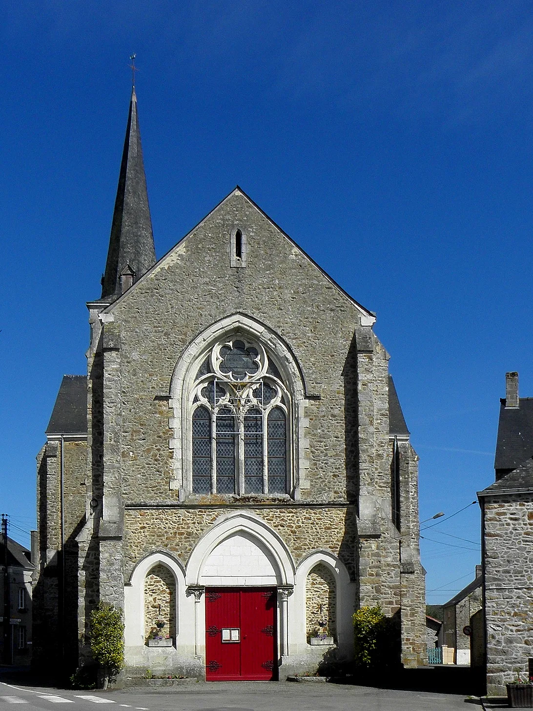 Plan d'eau du Tertre à Saint-Germain-le-Guillaume — À 407 m du lac