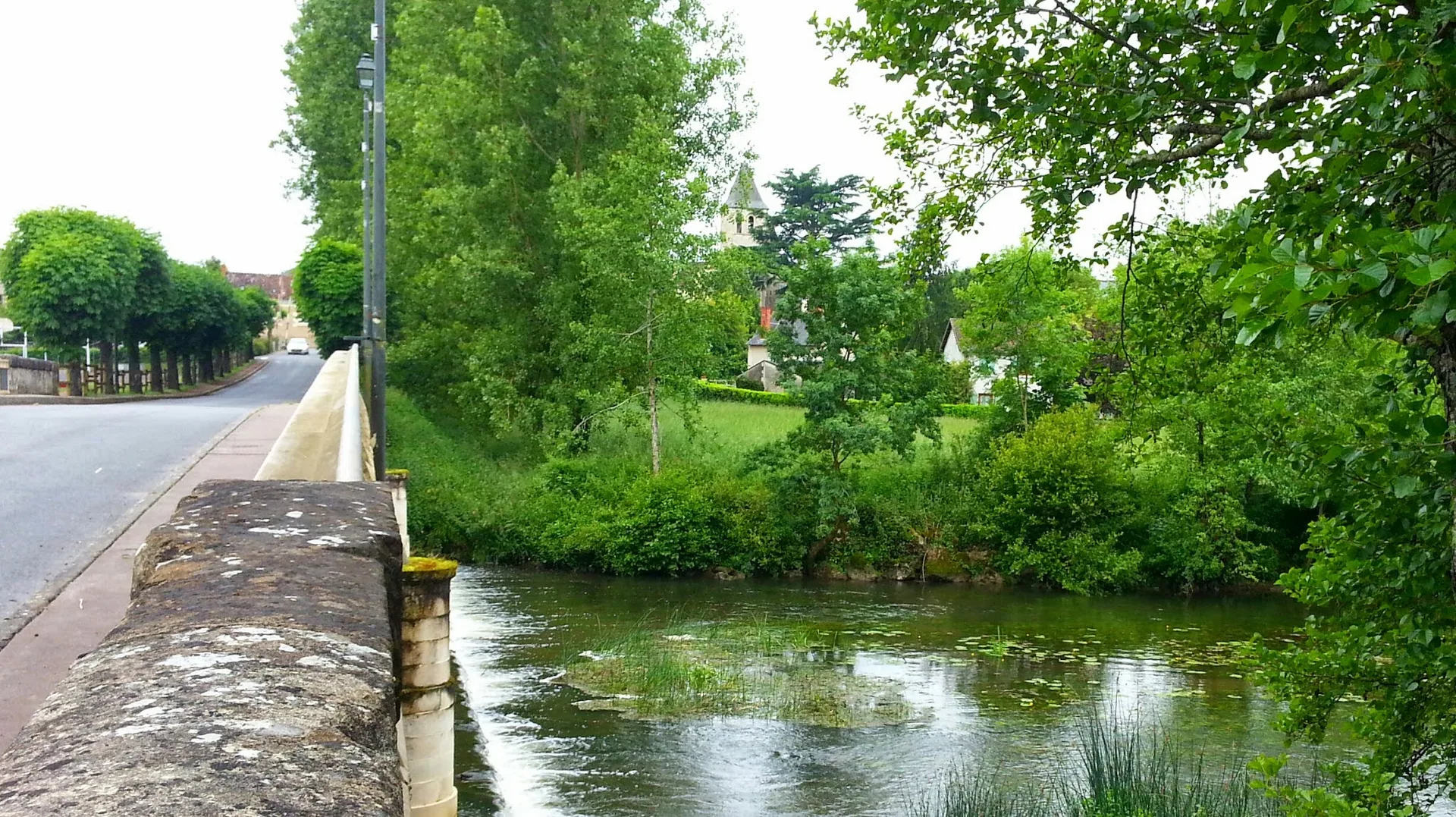 Plan d'eau les Combes à Preuilly-sur-Claise — À 4,0 km du lac