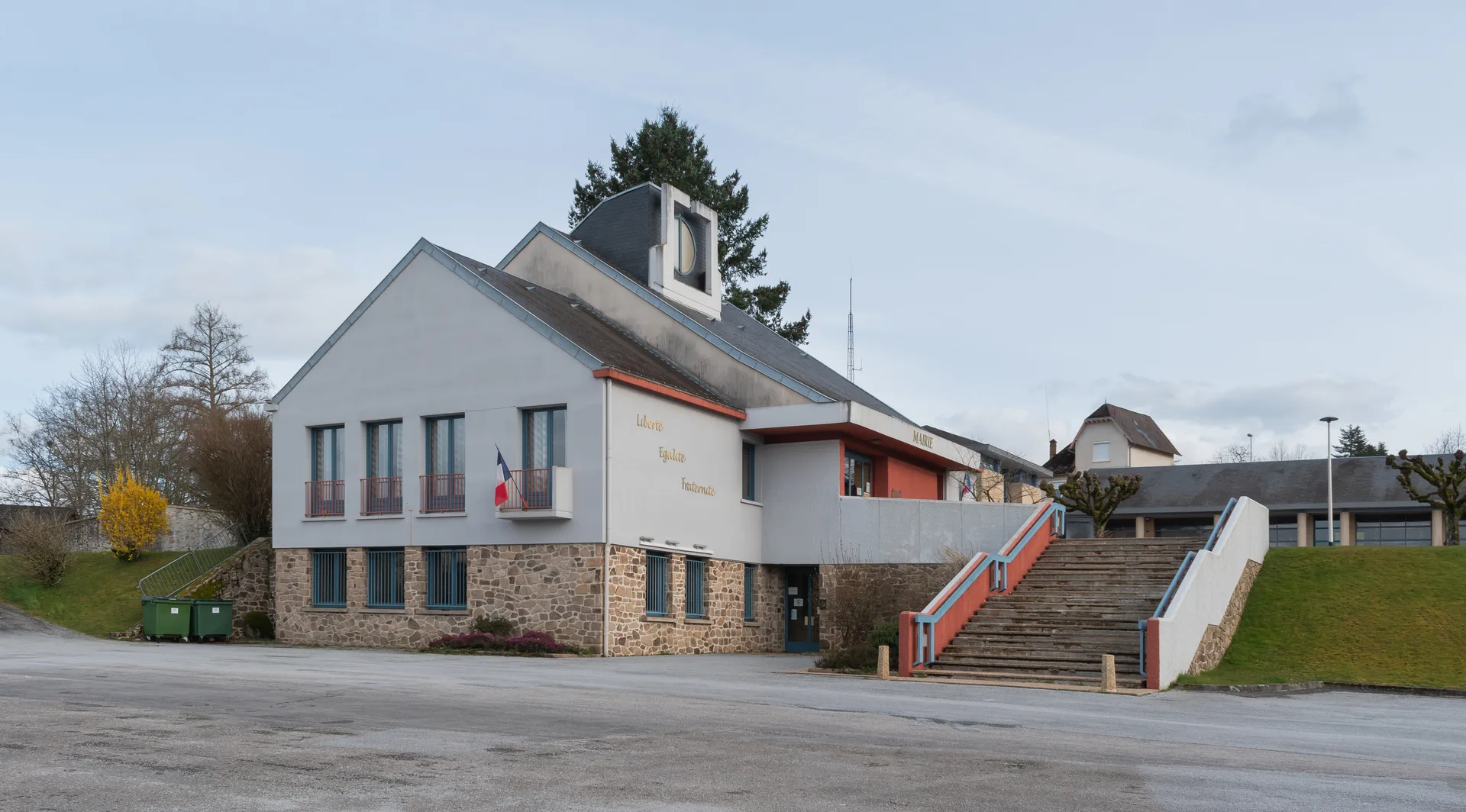 Plan deau de Chateauneuf la Forêt à Châteauneuf-la-Forêt — À 577 m du lac
