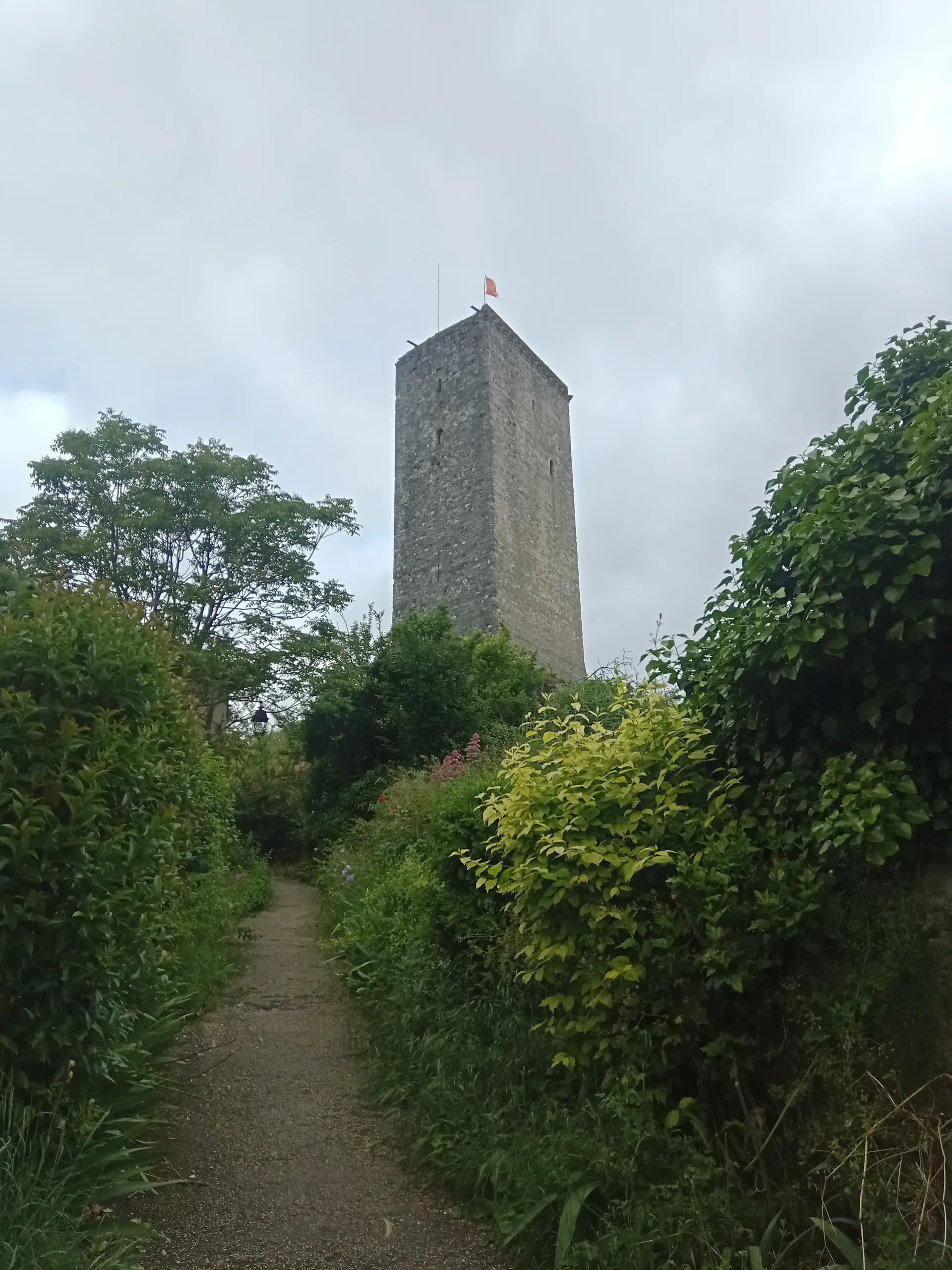Plan deau de Montcuq à Montcuq-en-Quercy-Blanc — À 2,1 km du lac