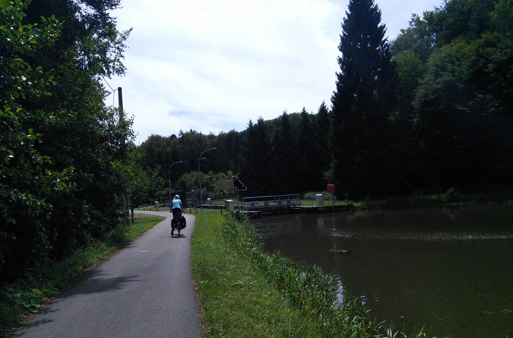 Reservoir de Bouzey à Renauvoid — À 3,6 km du lac