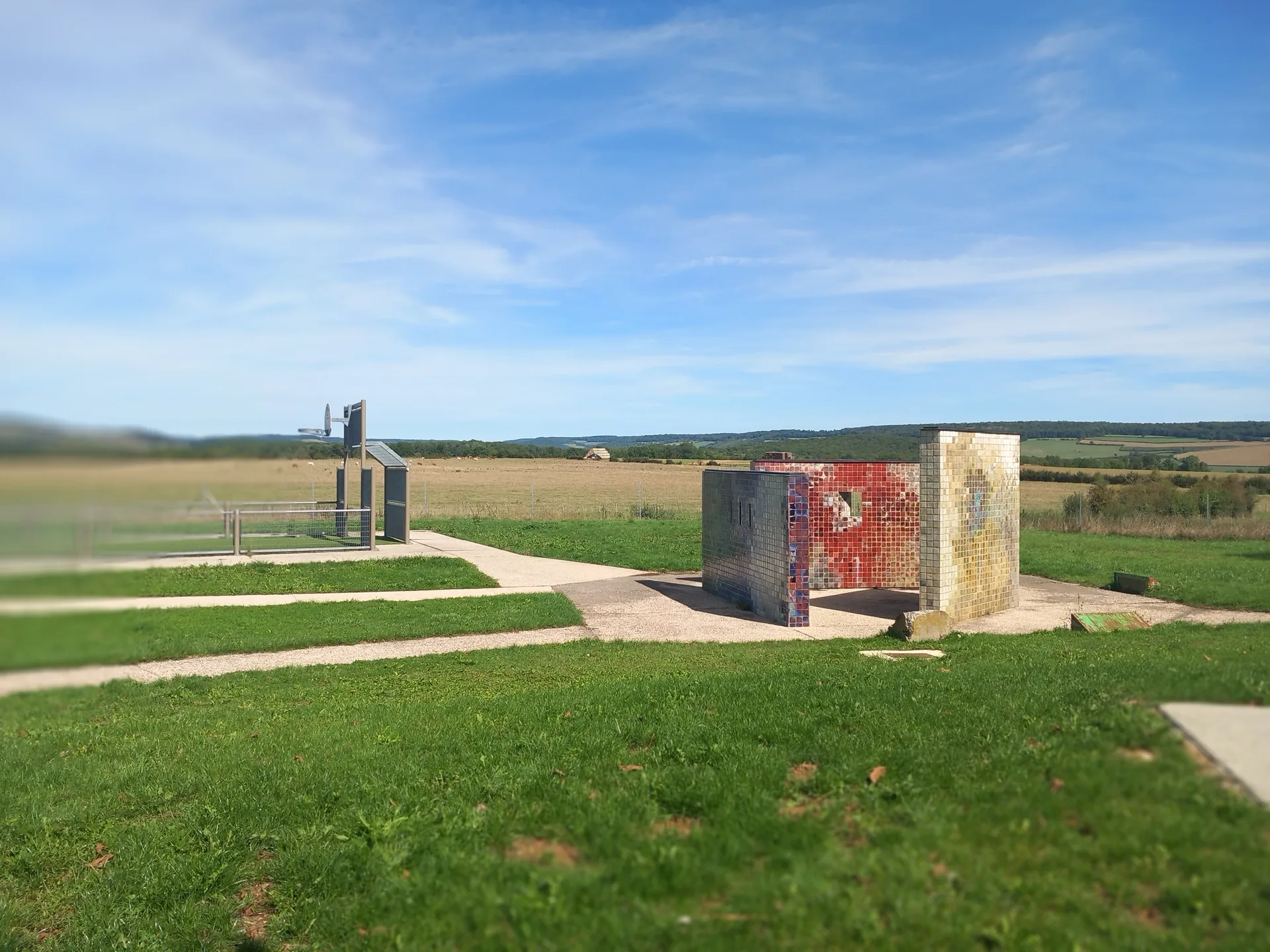 Reservoir du Tillot à Rouvres-sous-Meilly — À 1,7 km du lac