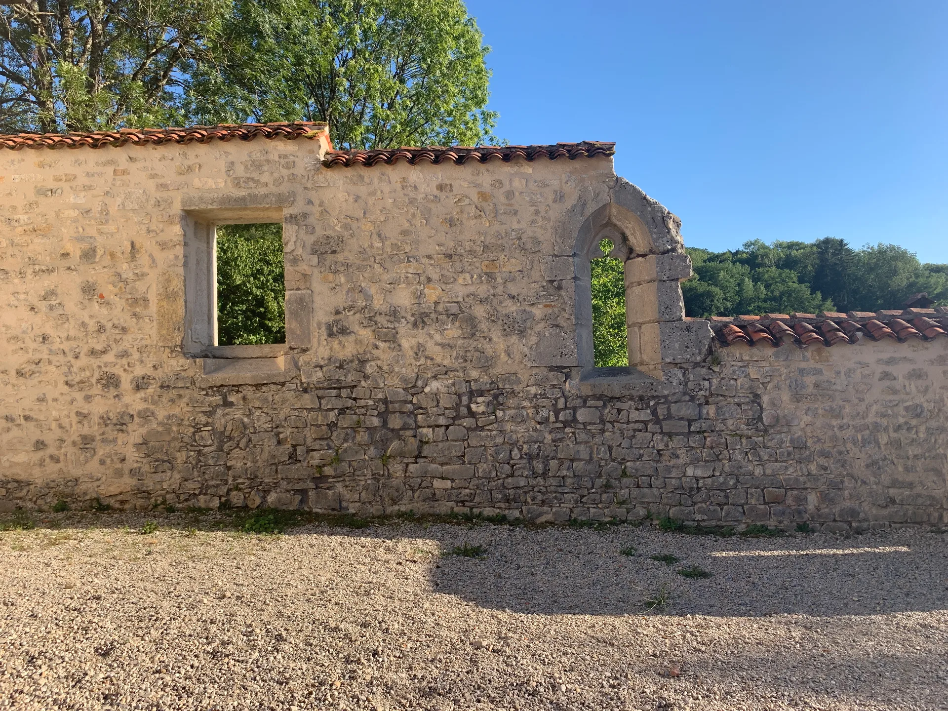 Retenue d'Allement à Poncin — À 496 m du lac